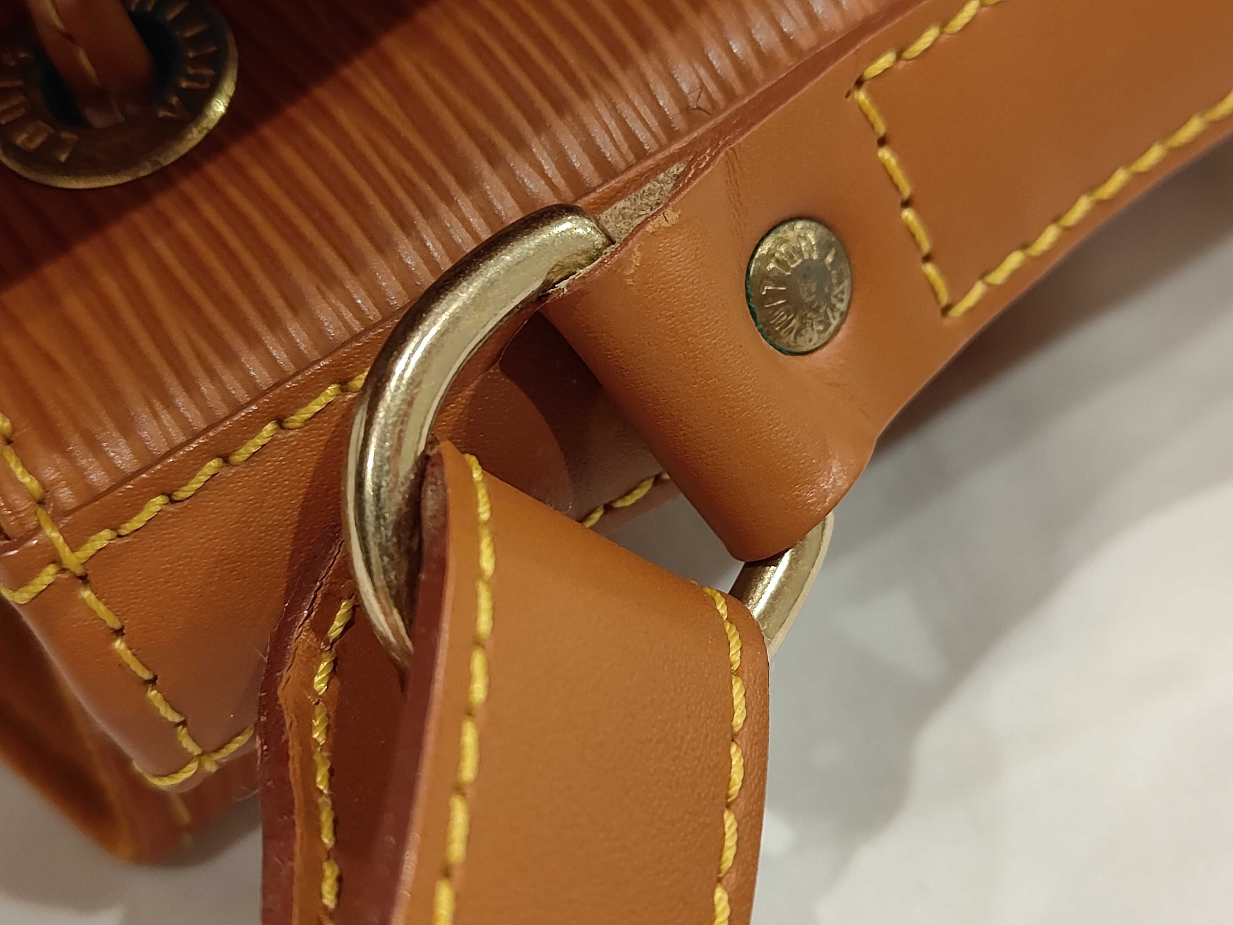Epi Noé Shoulder Bag — view 8