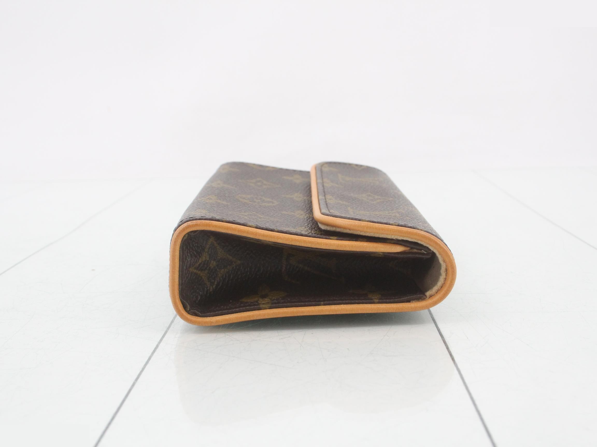 Pochette Florentine M51855 — view 3