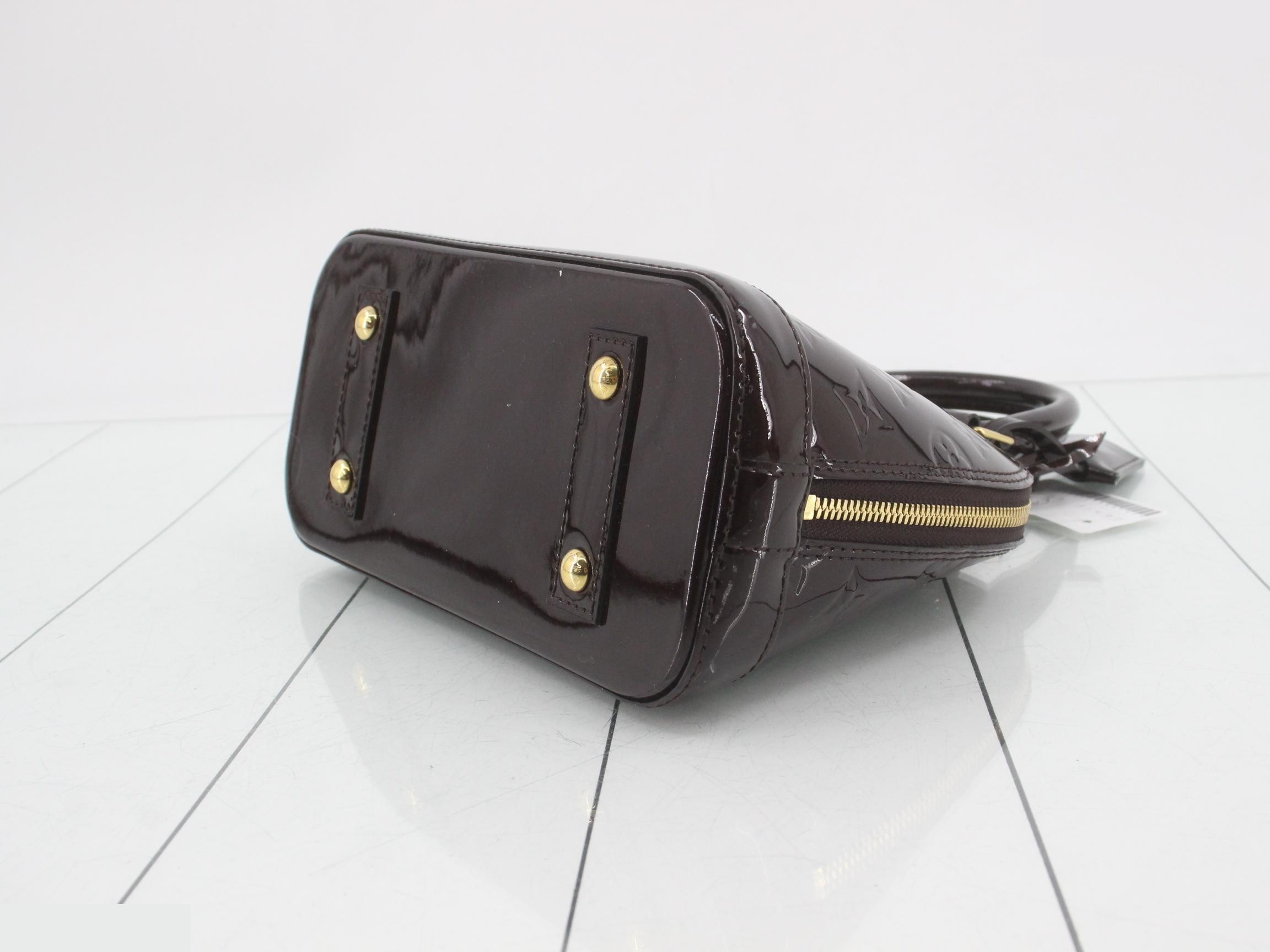 Vernis Alma BB Amarante 2-Way Handbag — view 6