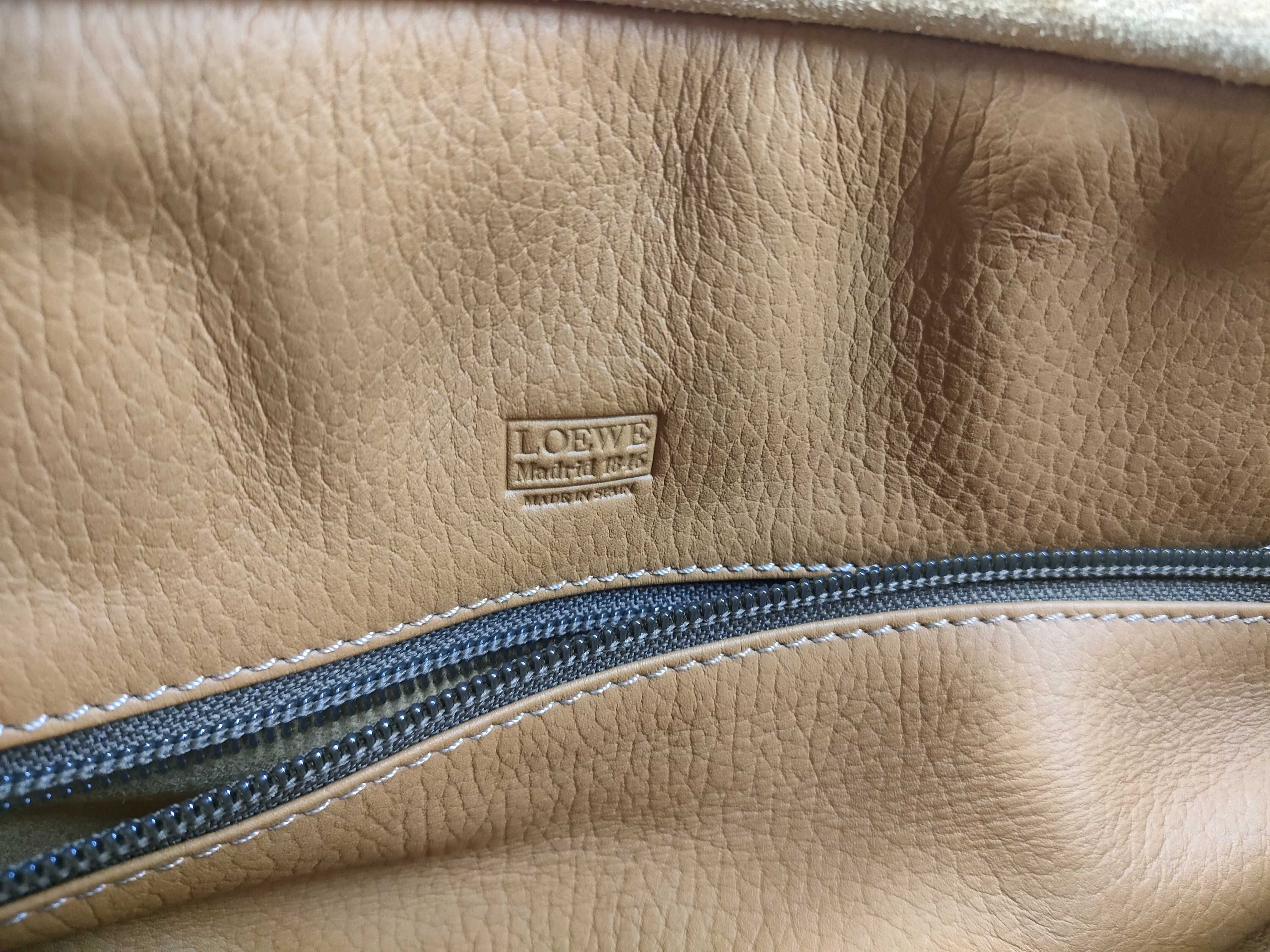 Amazona Leather Boston Bag — view 13