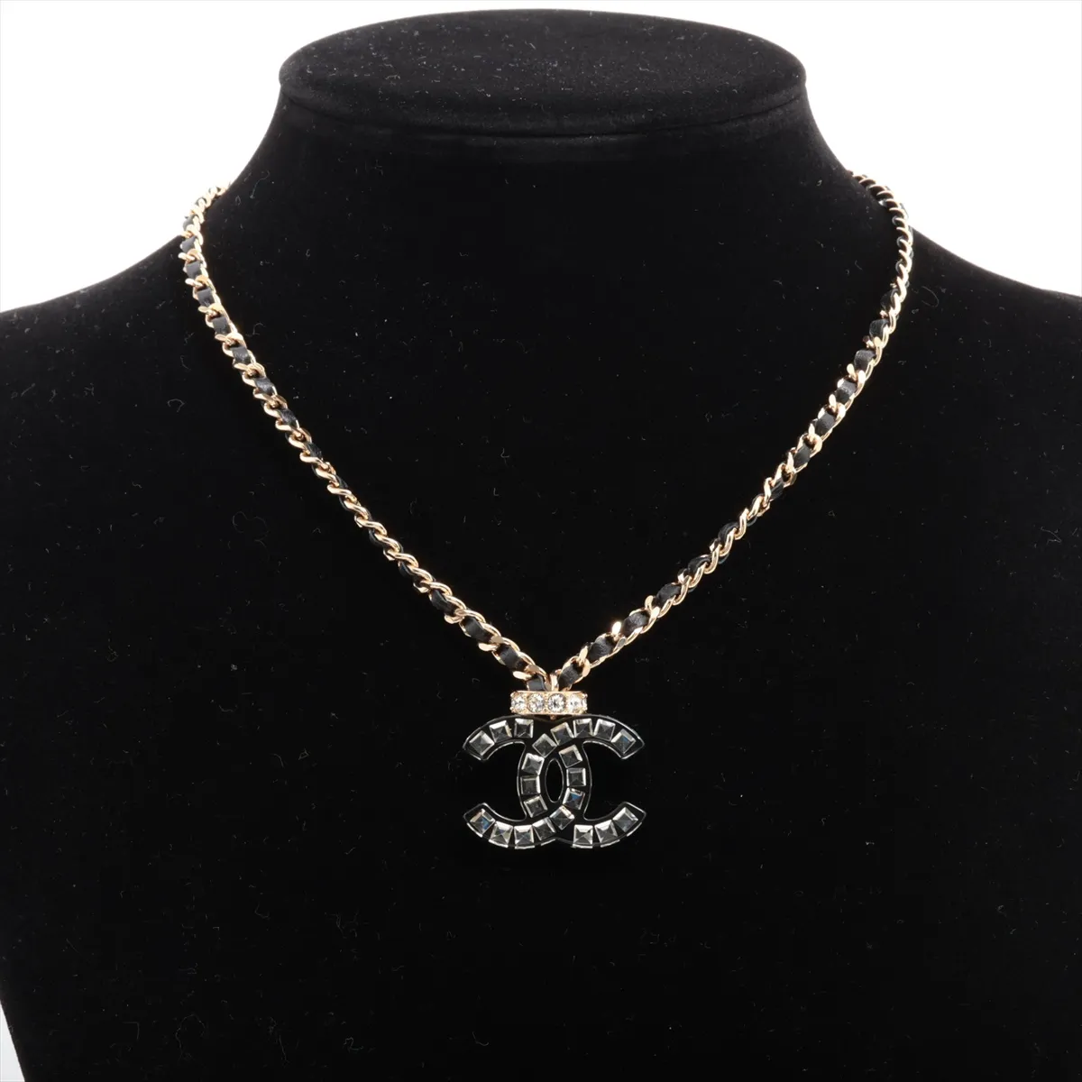 Cocomark D23C Necklace Resin x GP x Leather Gold — view 5