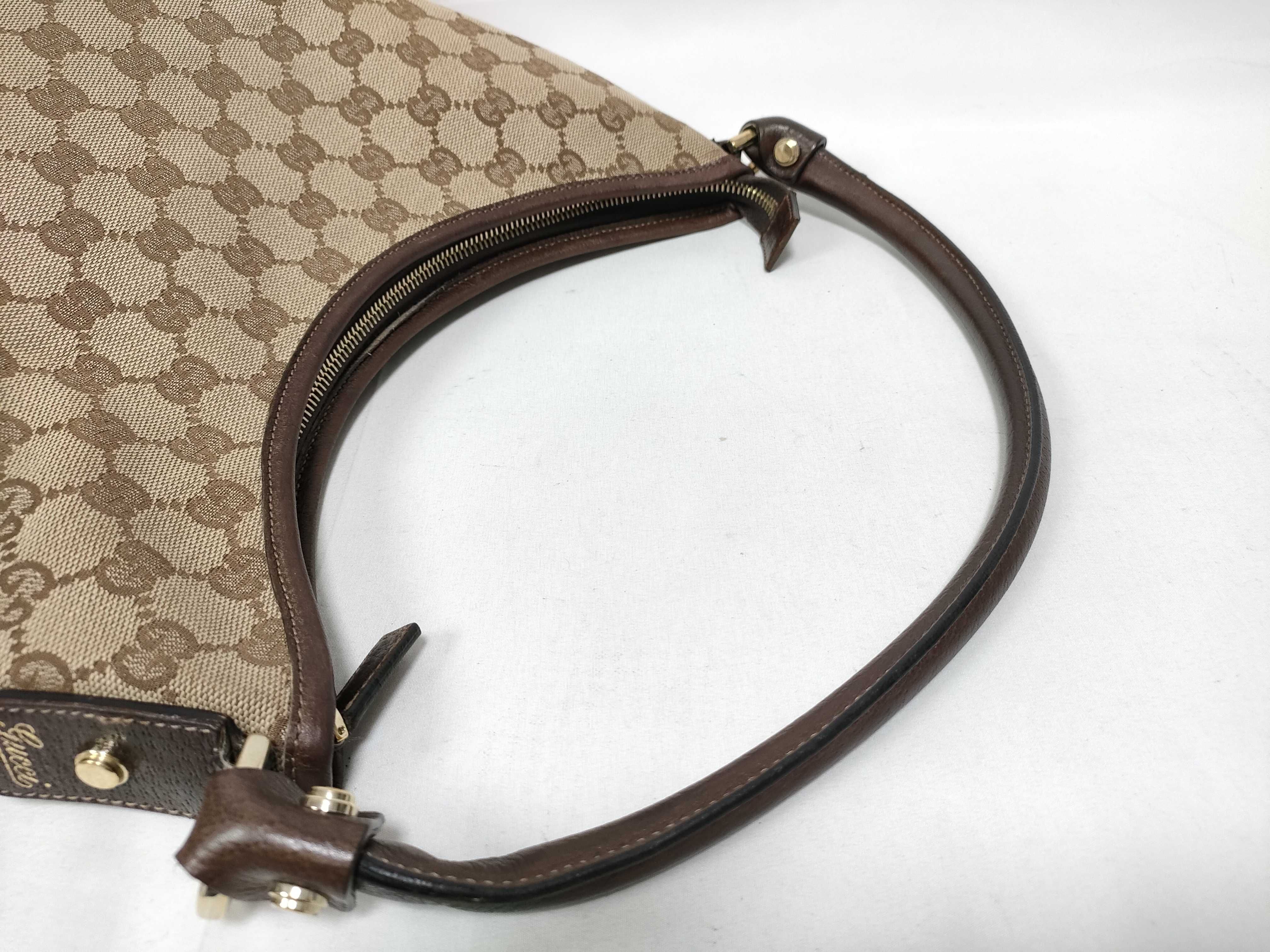 GG Canvas Abbey Shoulder Bag — view 9
