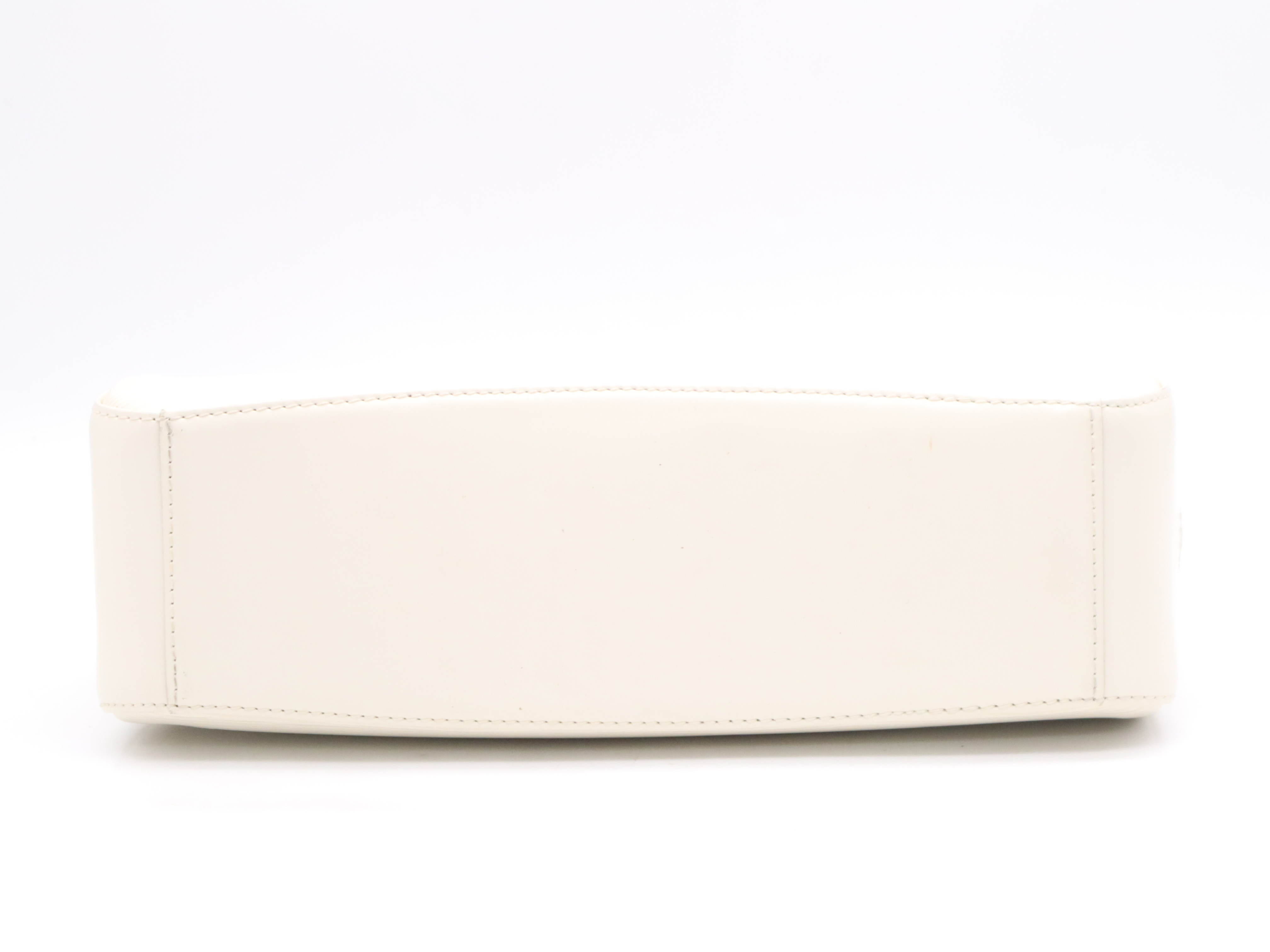 M5285J Epi Jasmine Ivoire Shoulder Bag — view 4