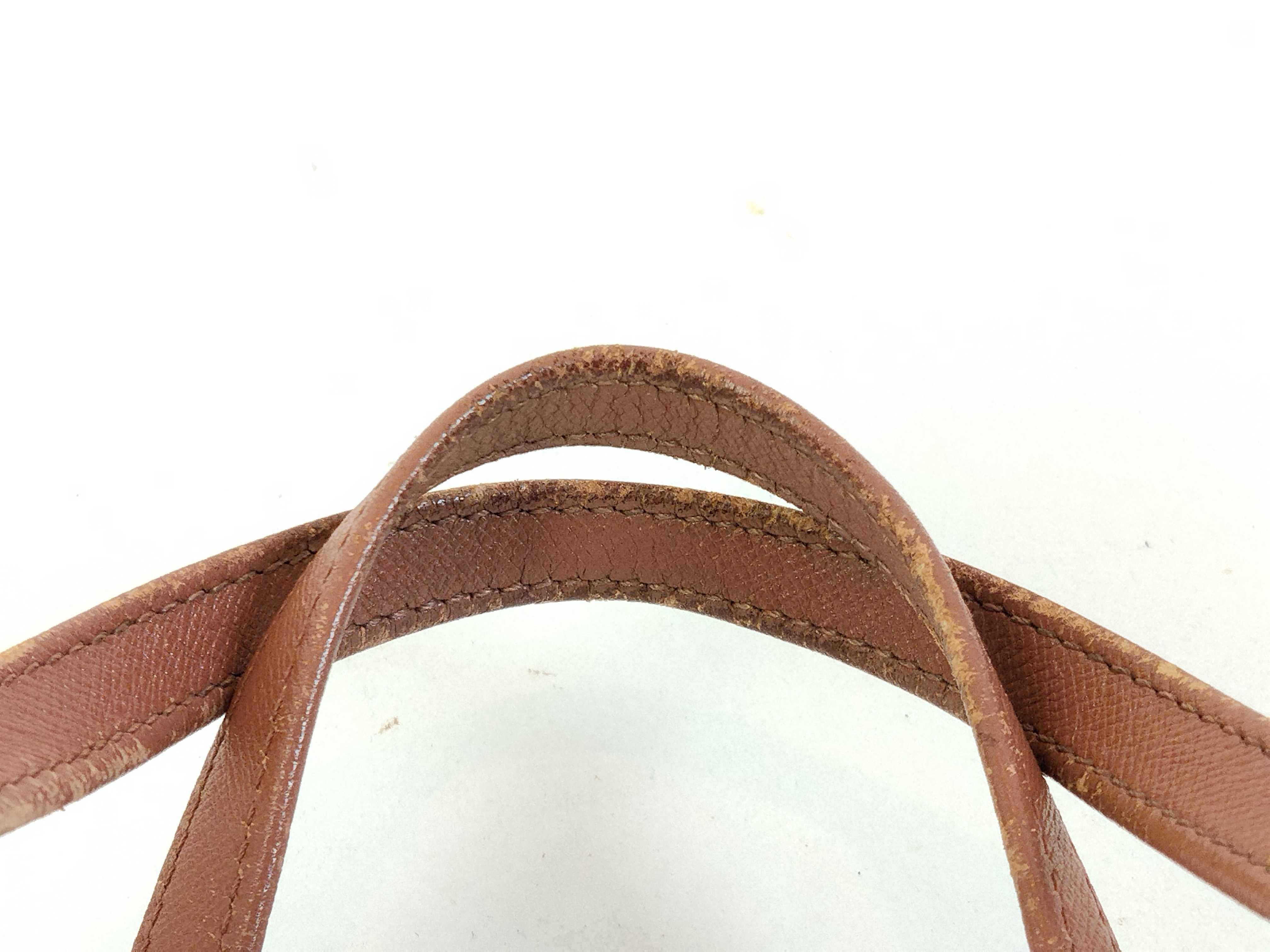 Monogram Louis Vuitton Papillon 30 (older model) M51365 Monogram Handbag — view 5