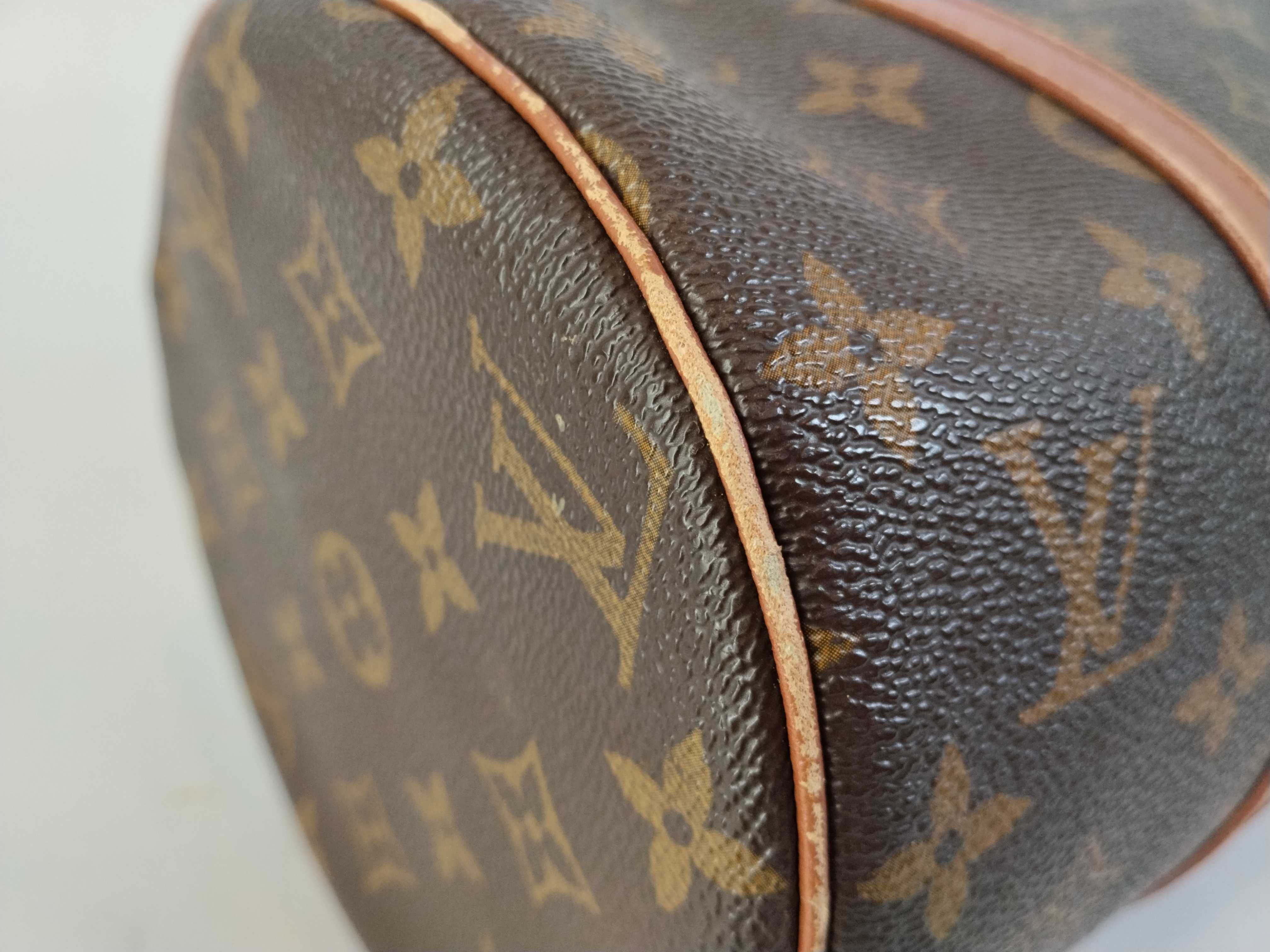 Monogram Louis Vuitton Papillon 30 (older model) M51365 Monogram Handbag — view 7