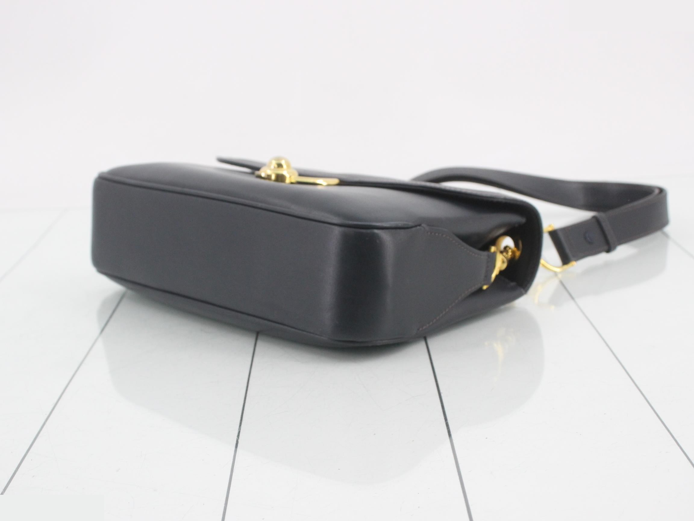 Vintage shoulder bag — view 6