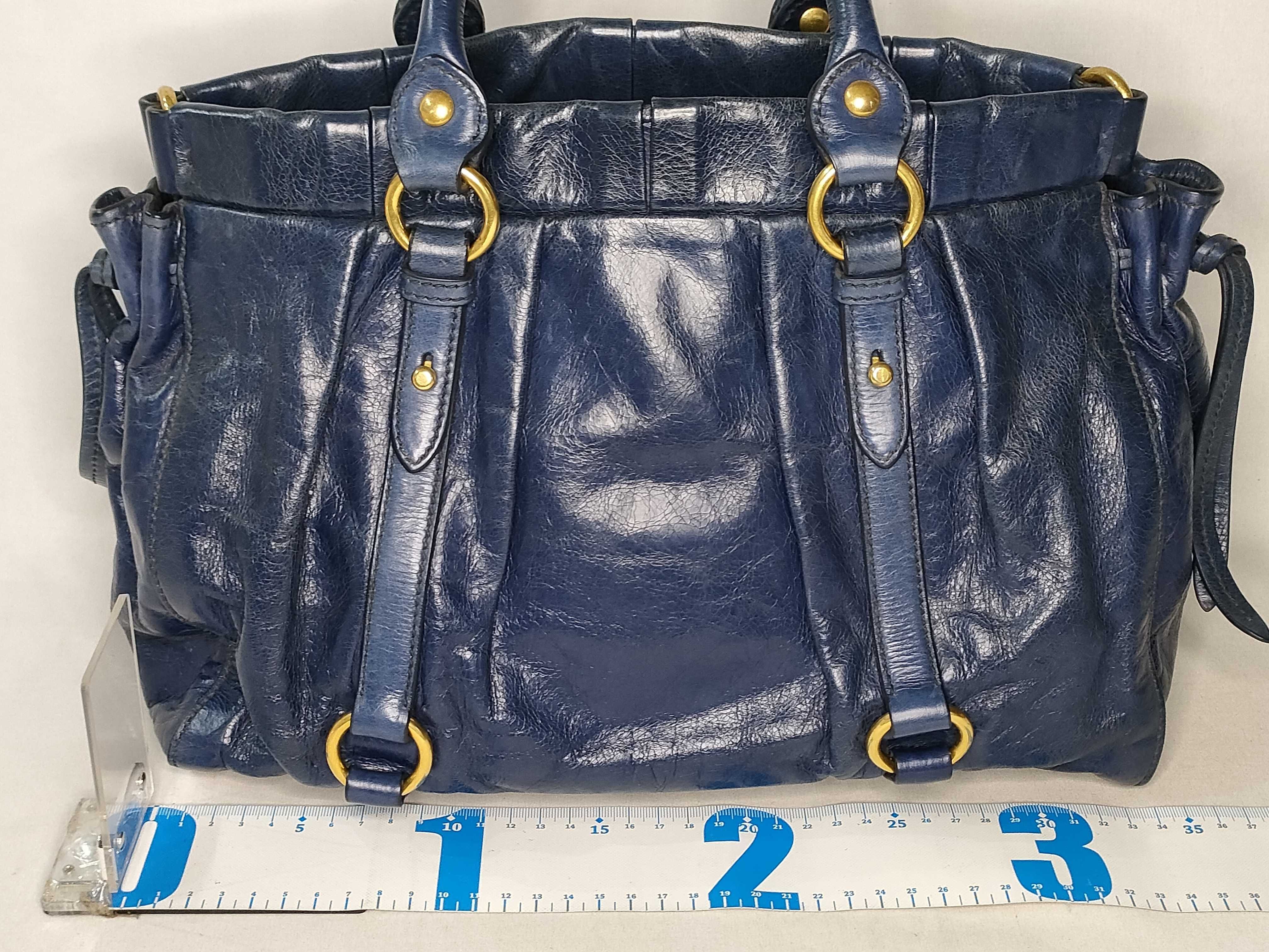 SG- Vitello Lux Leather 2-Way Handbag Navy RT0383 Handbag — view 2