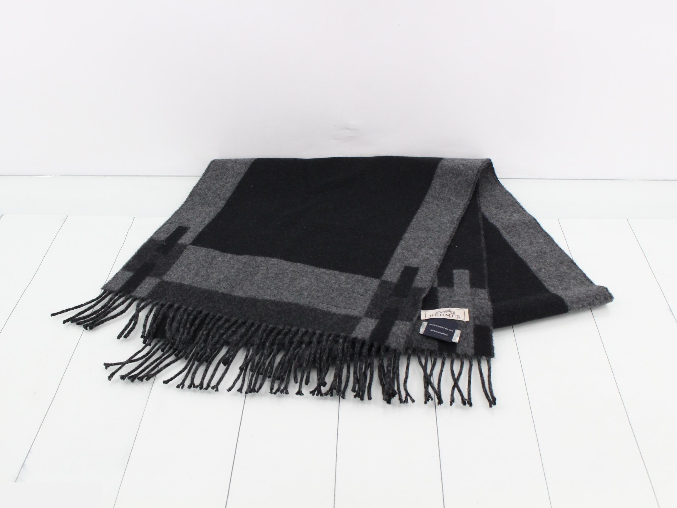 H Passant 100% Cashmere Scarf — view 2