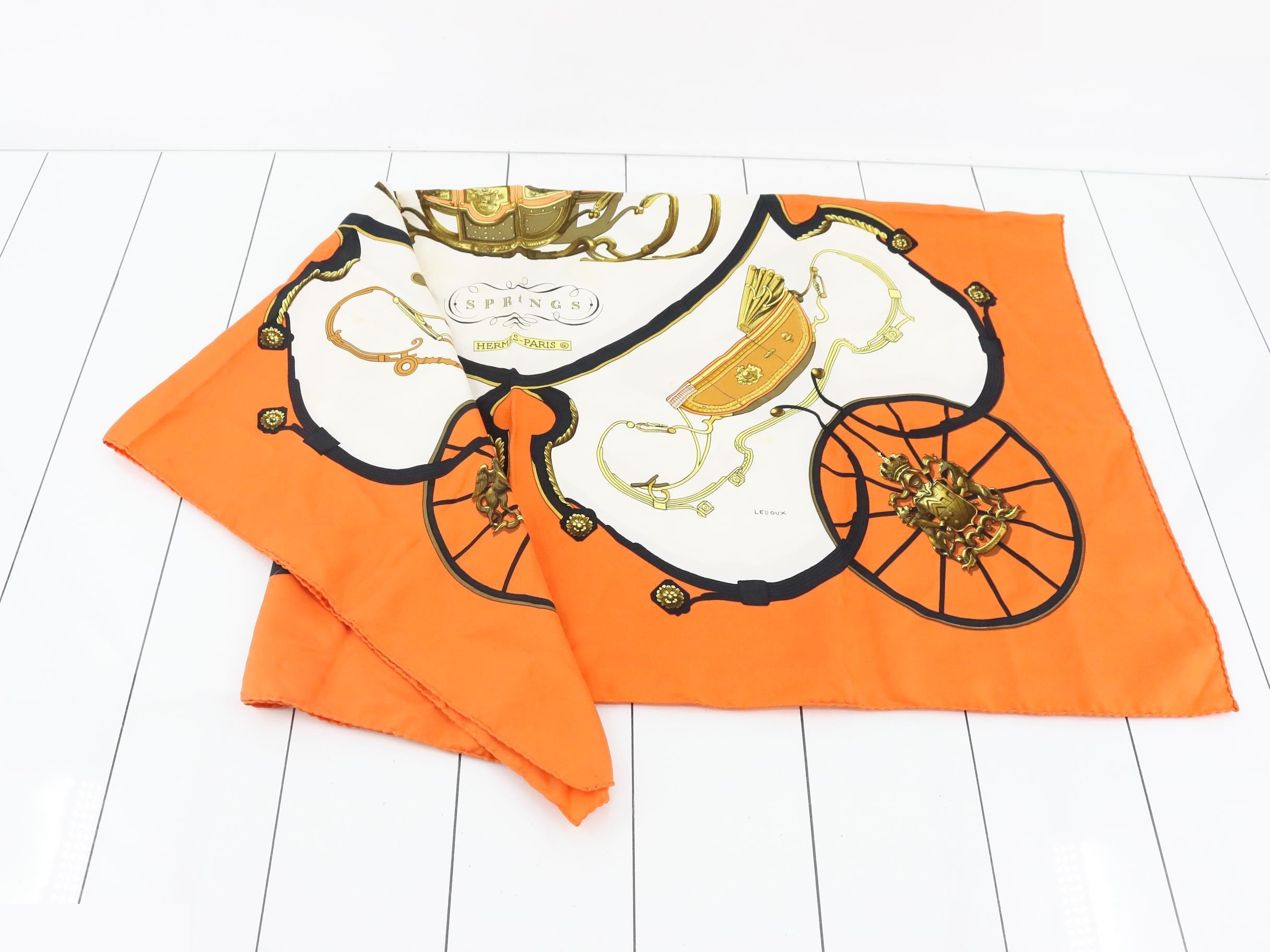Carre 90 Orange — view 3