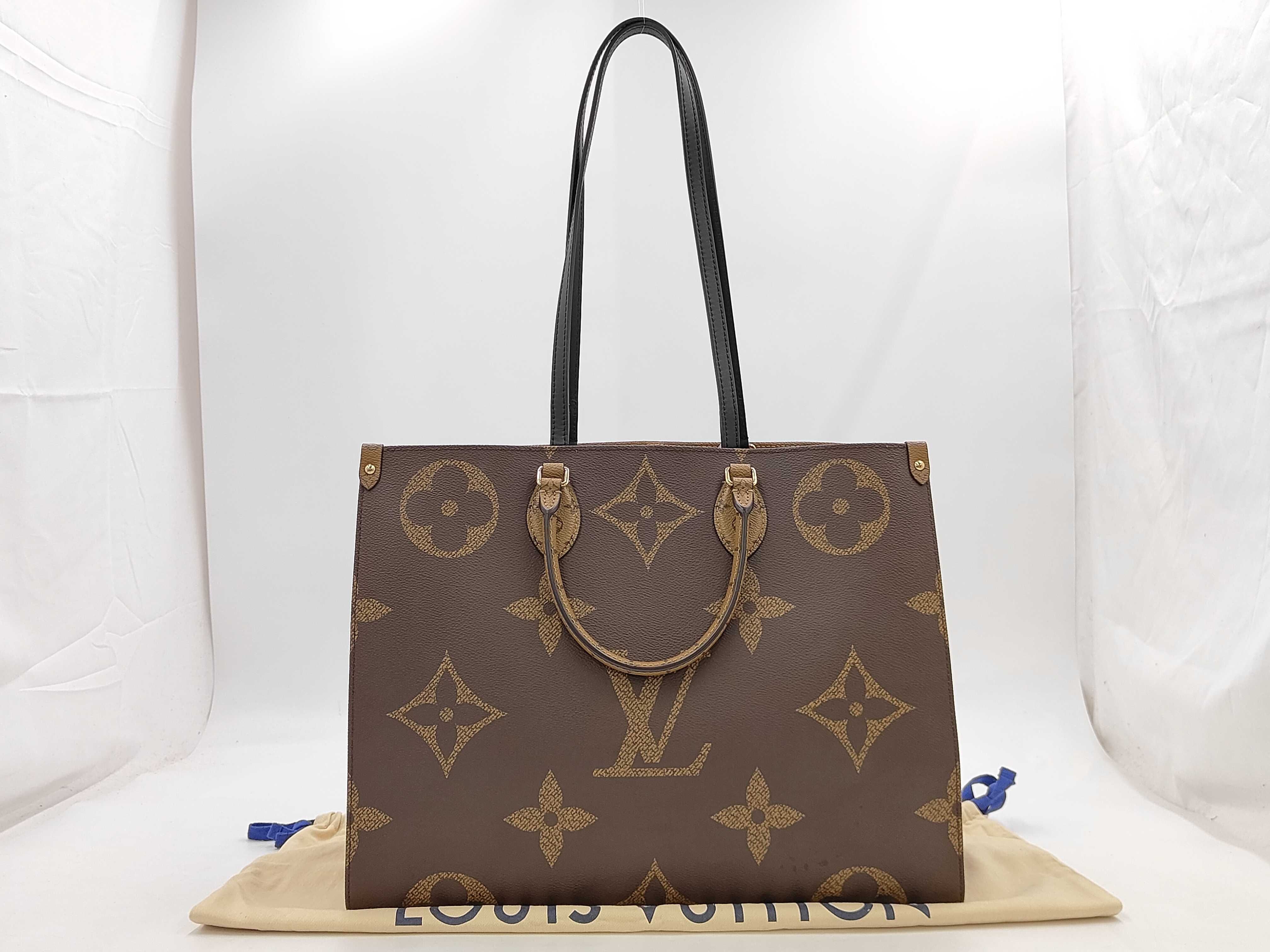 OnTheGo GM Tote Bag