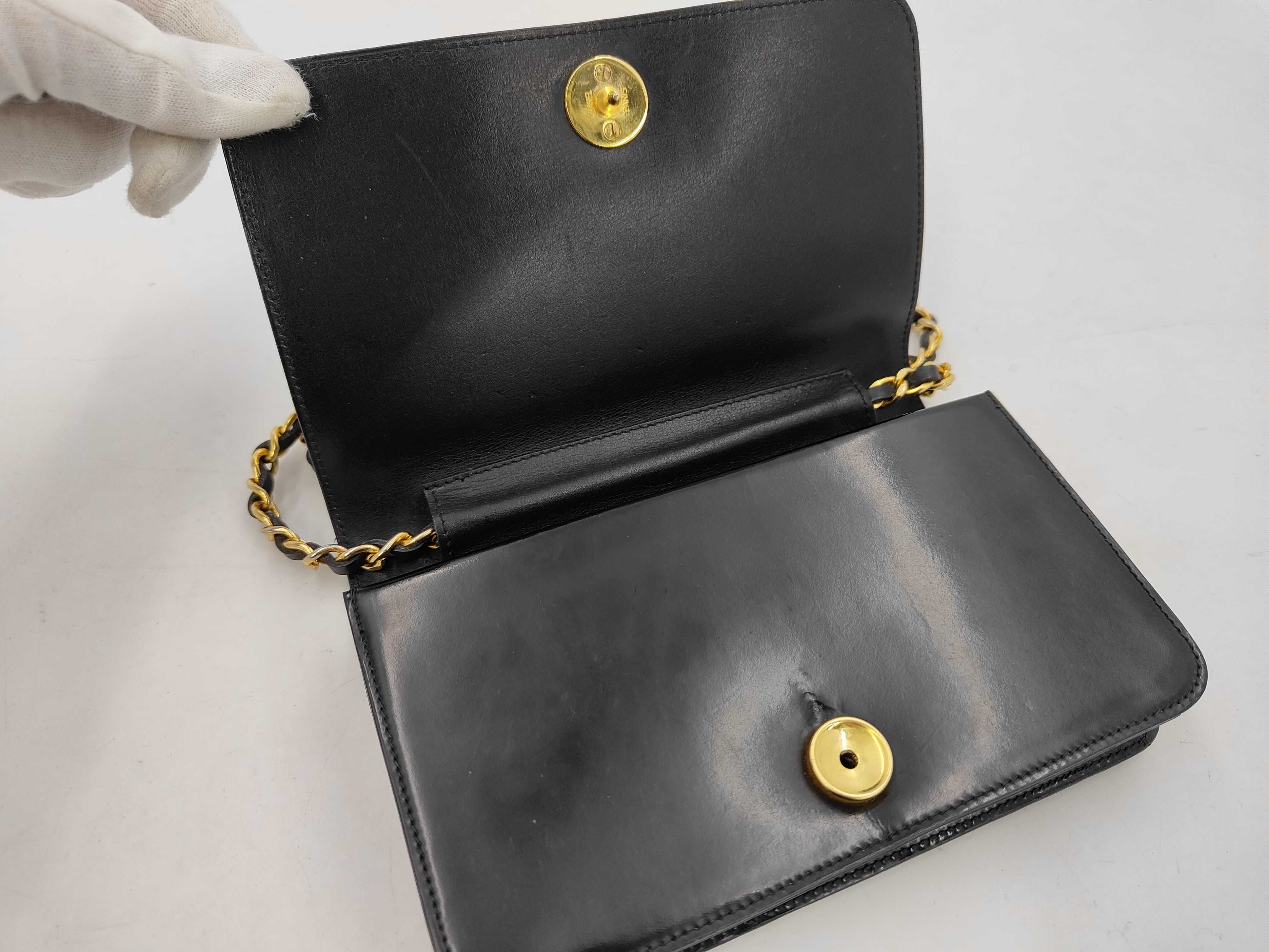 Single Flap Chain Shoulder Bag — view 8