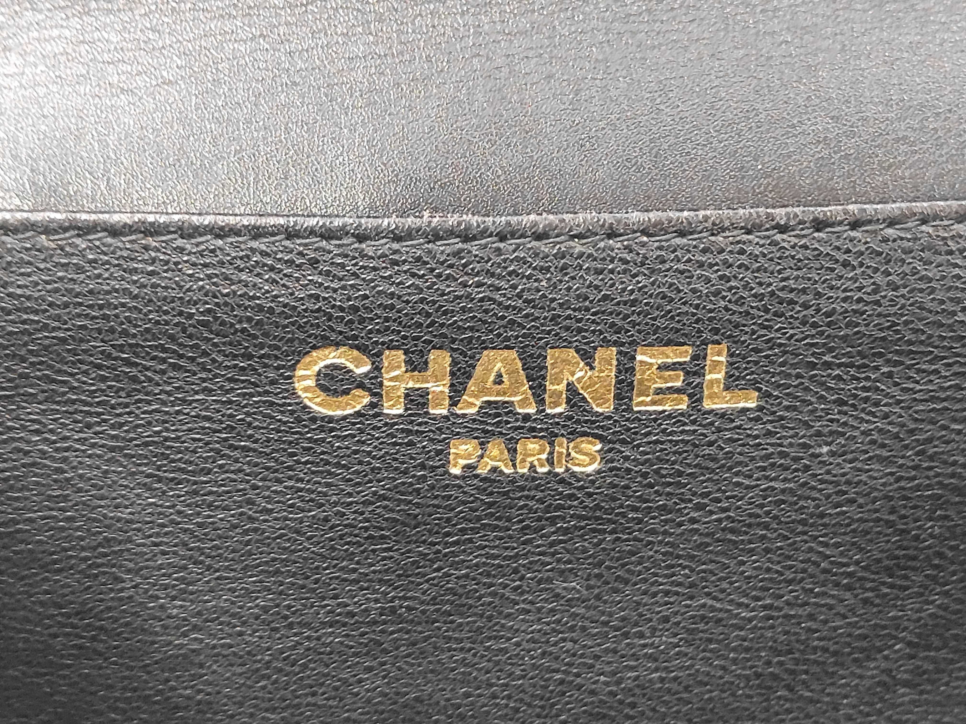 Single Flap Chain Shoulder Bag — view 10