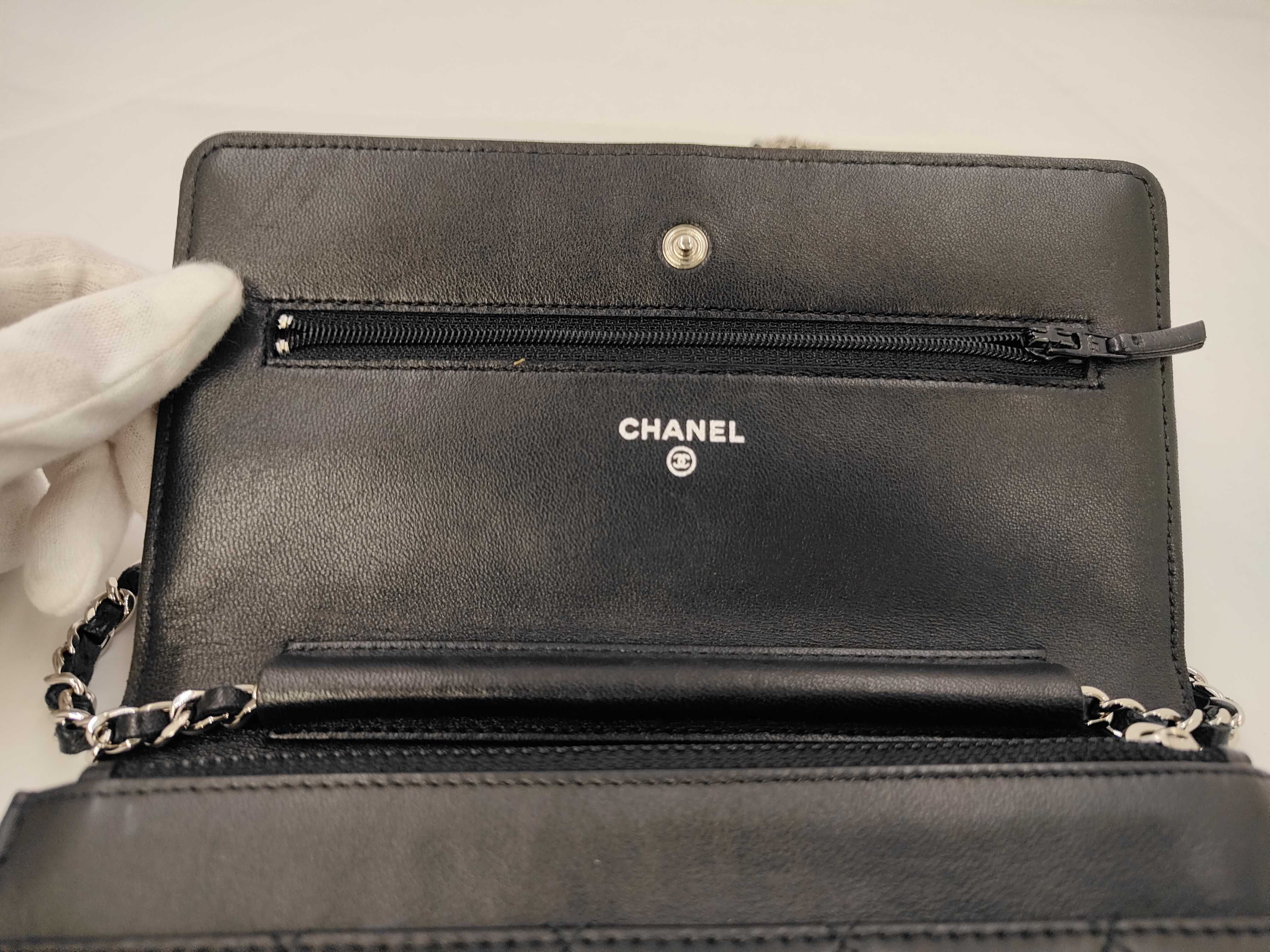 Matelasse Chain Shoulder Bag — view 8