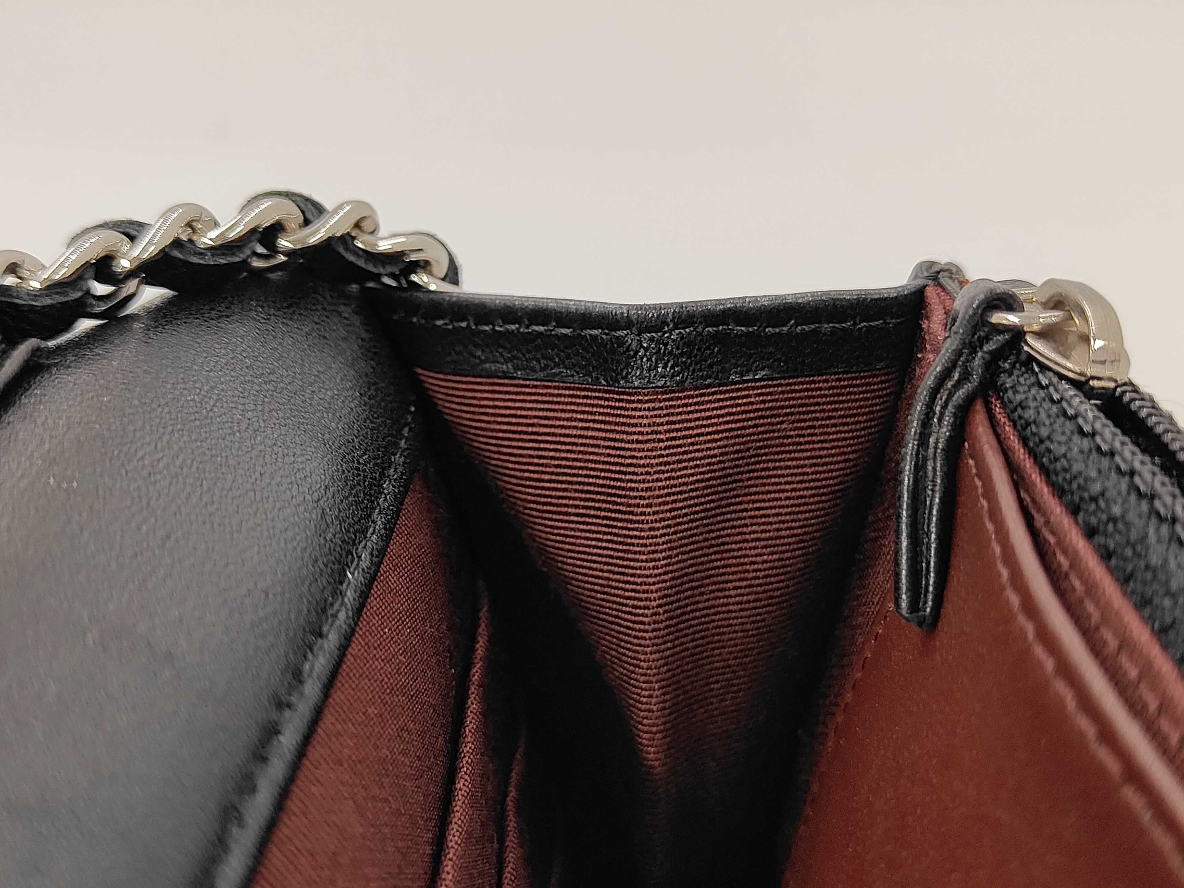 Matelasse Chain Shoulder Bag — view 9