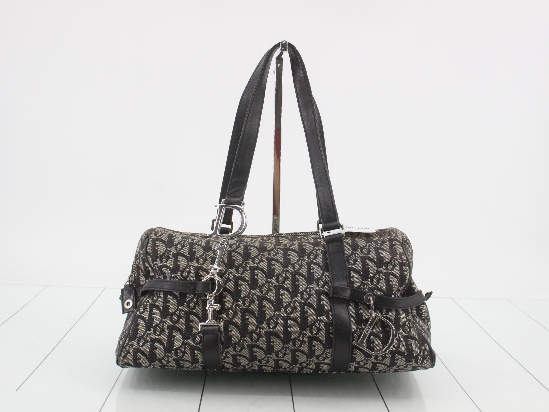 Trotter (bag) - handbag