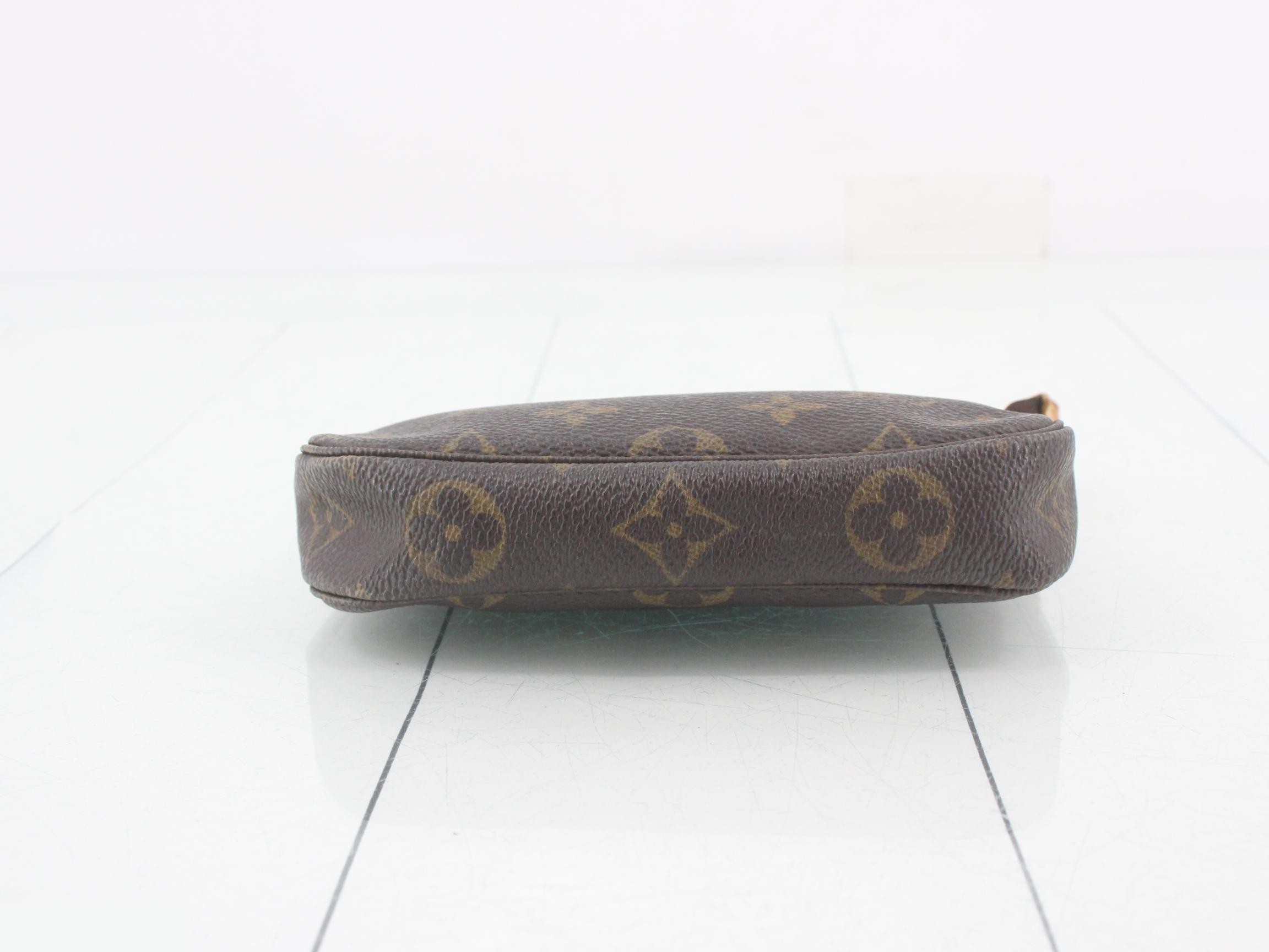 Mini Pochette Accessoires — view 3