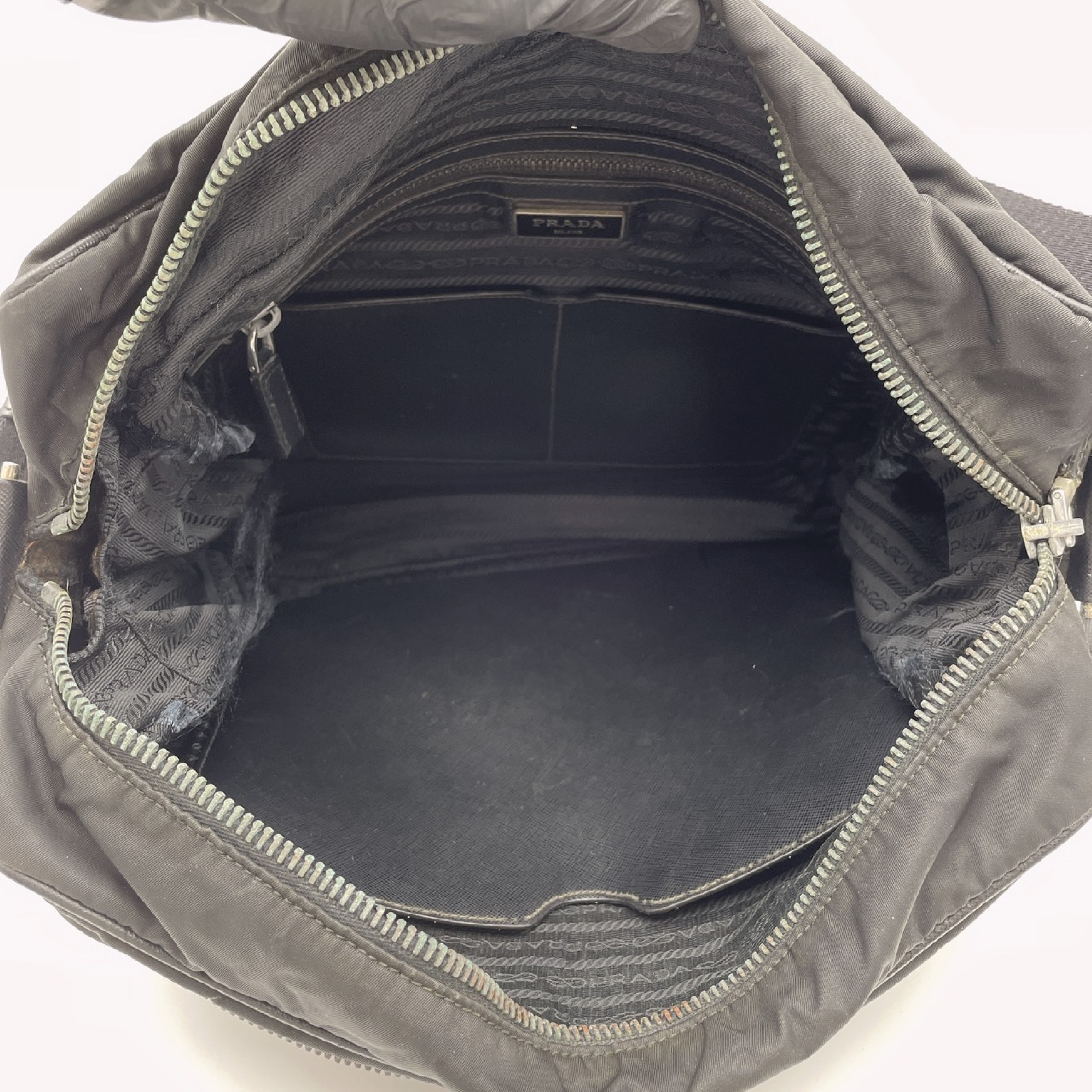 Triangle Logo Tessuto Nylon Shoulder Bag — view 10