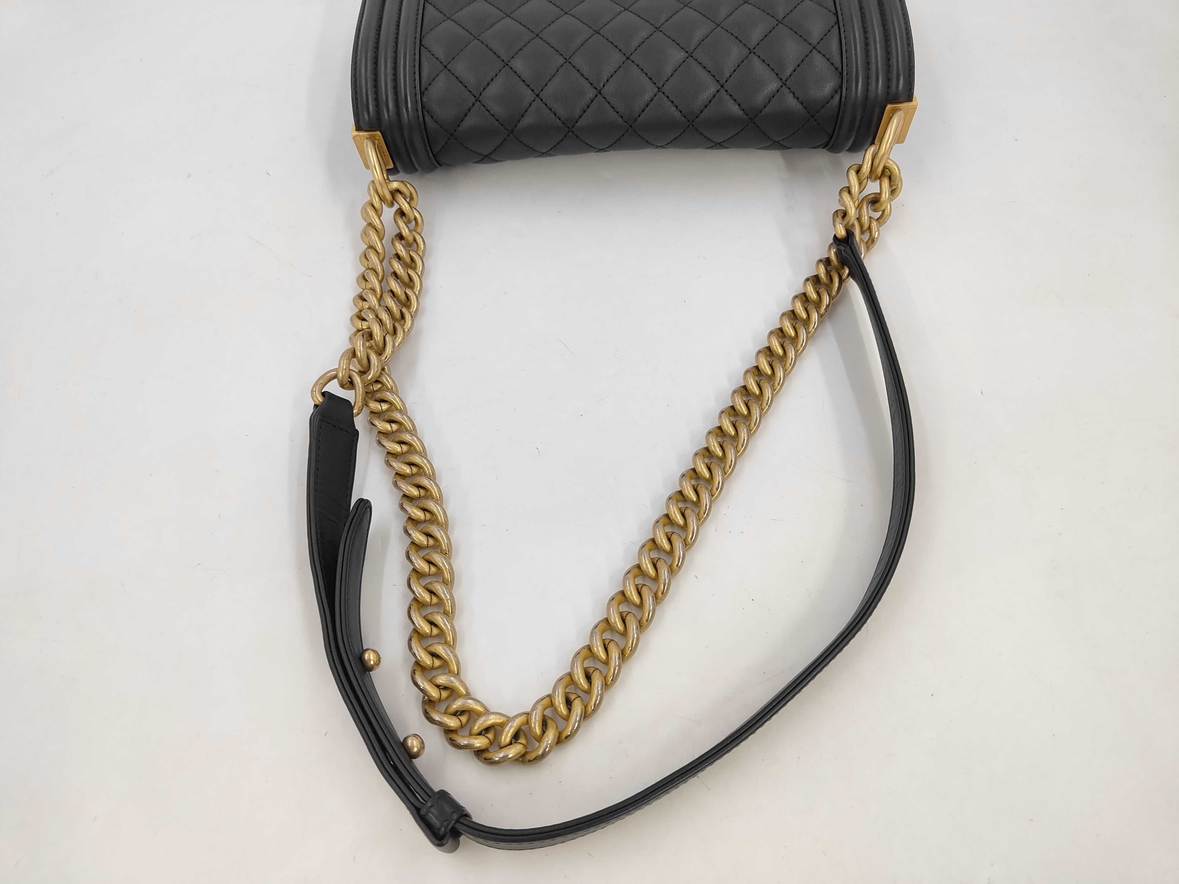 Boy Chanel Shoulder Bag — view 5