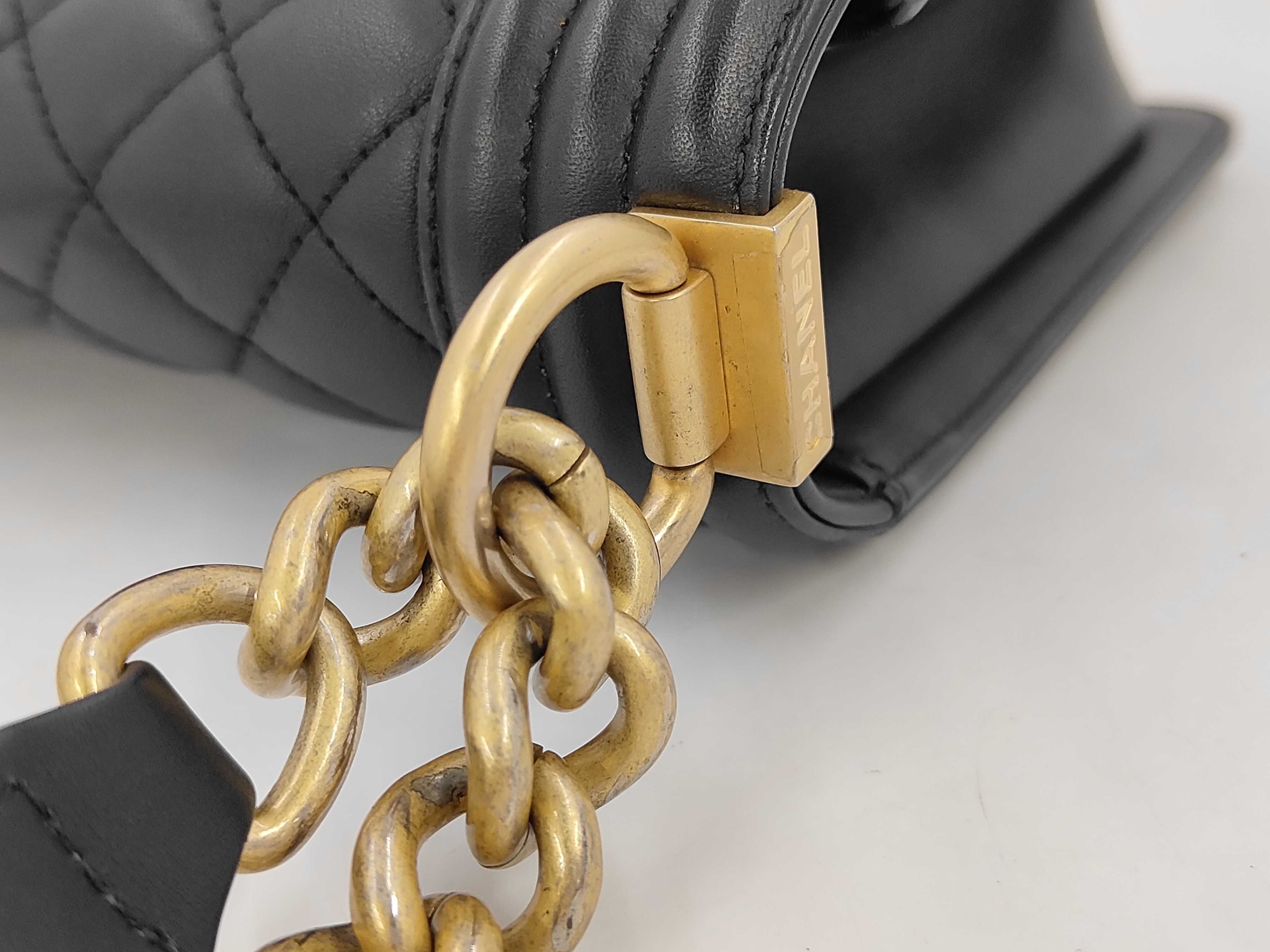 Boy Chanel Shoulder Bag — view 6