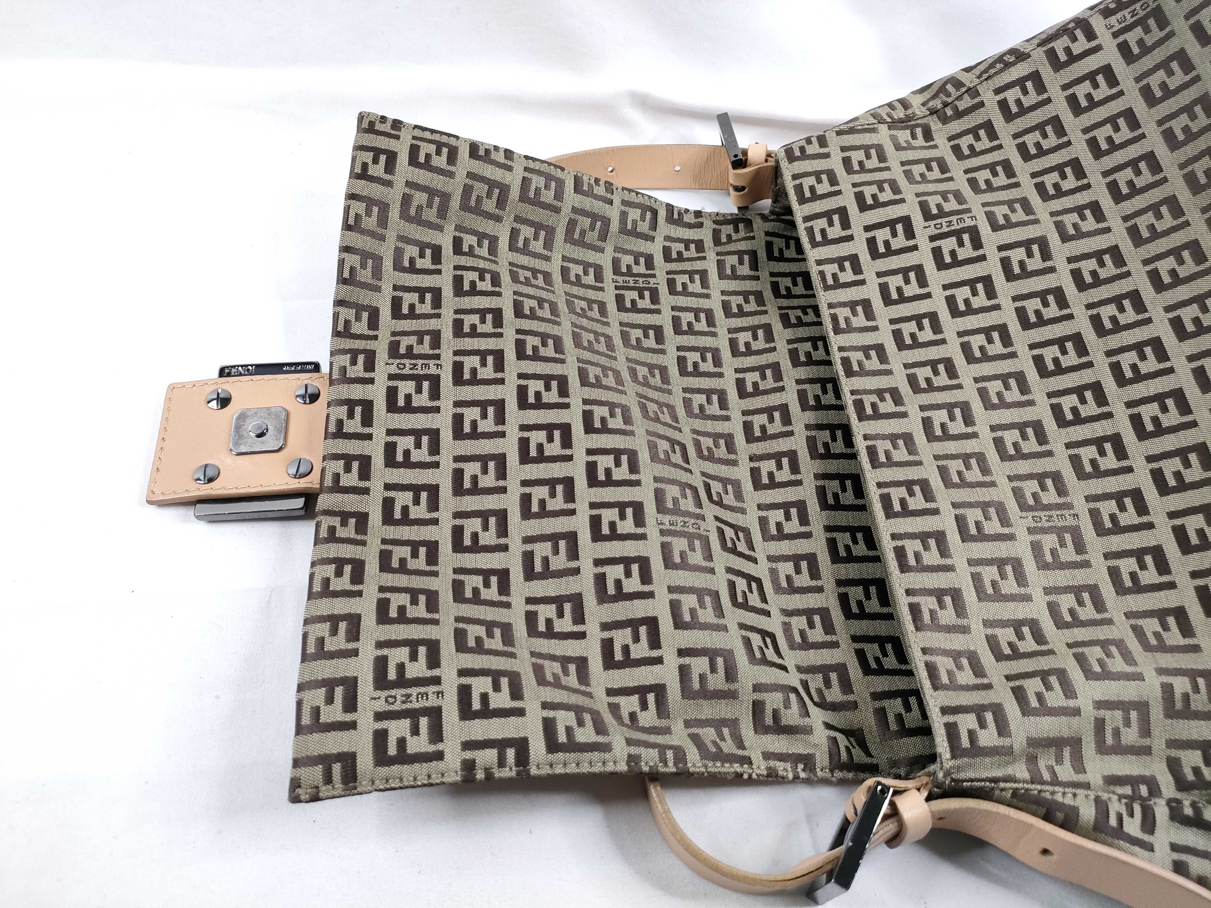 Mamma Bucket Zucchino Shoulder Bag — view 9