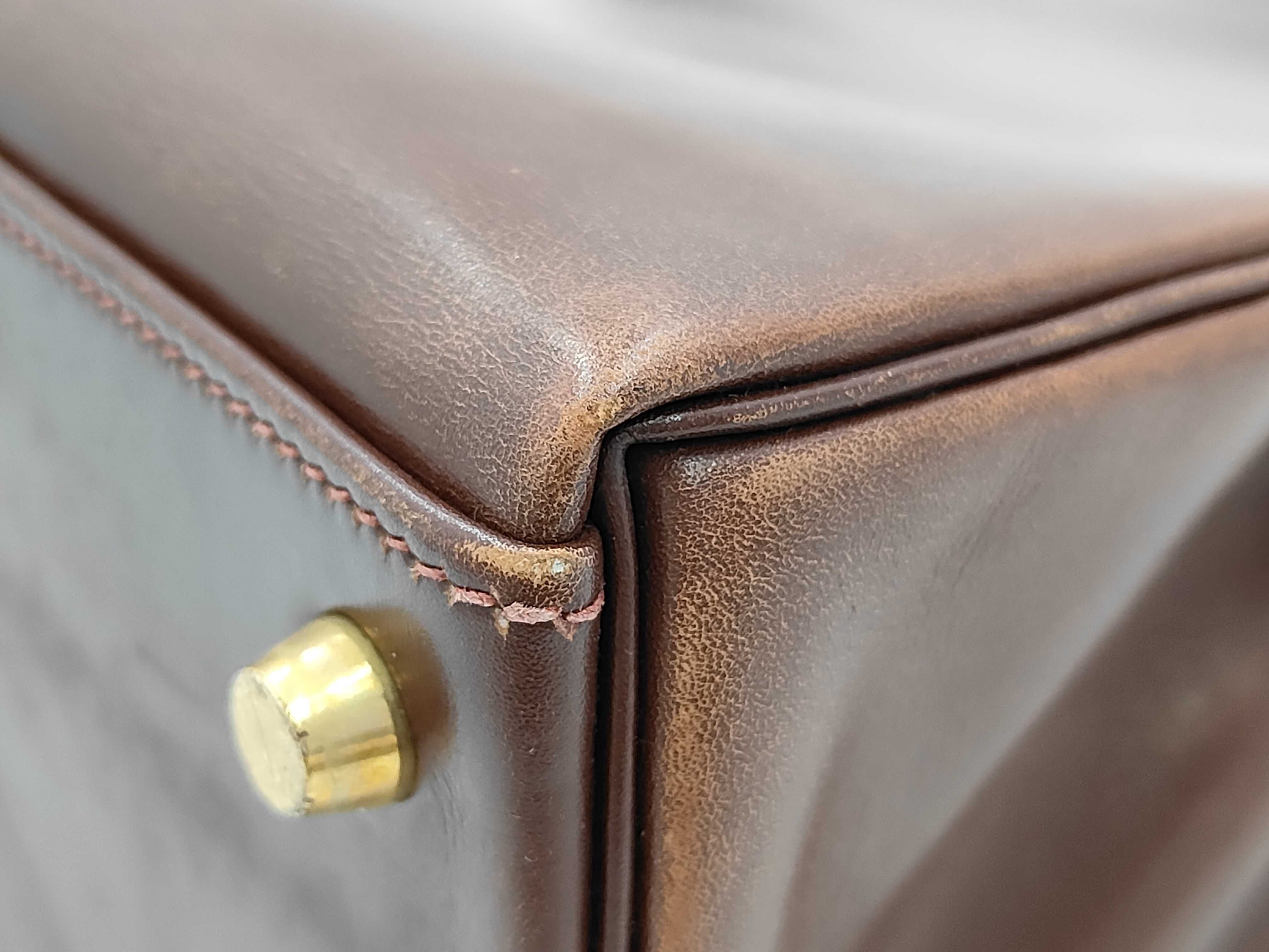 Kelly 32 Box Calf Leather, Brown, Gold Hardware, E Handbag — view 4