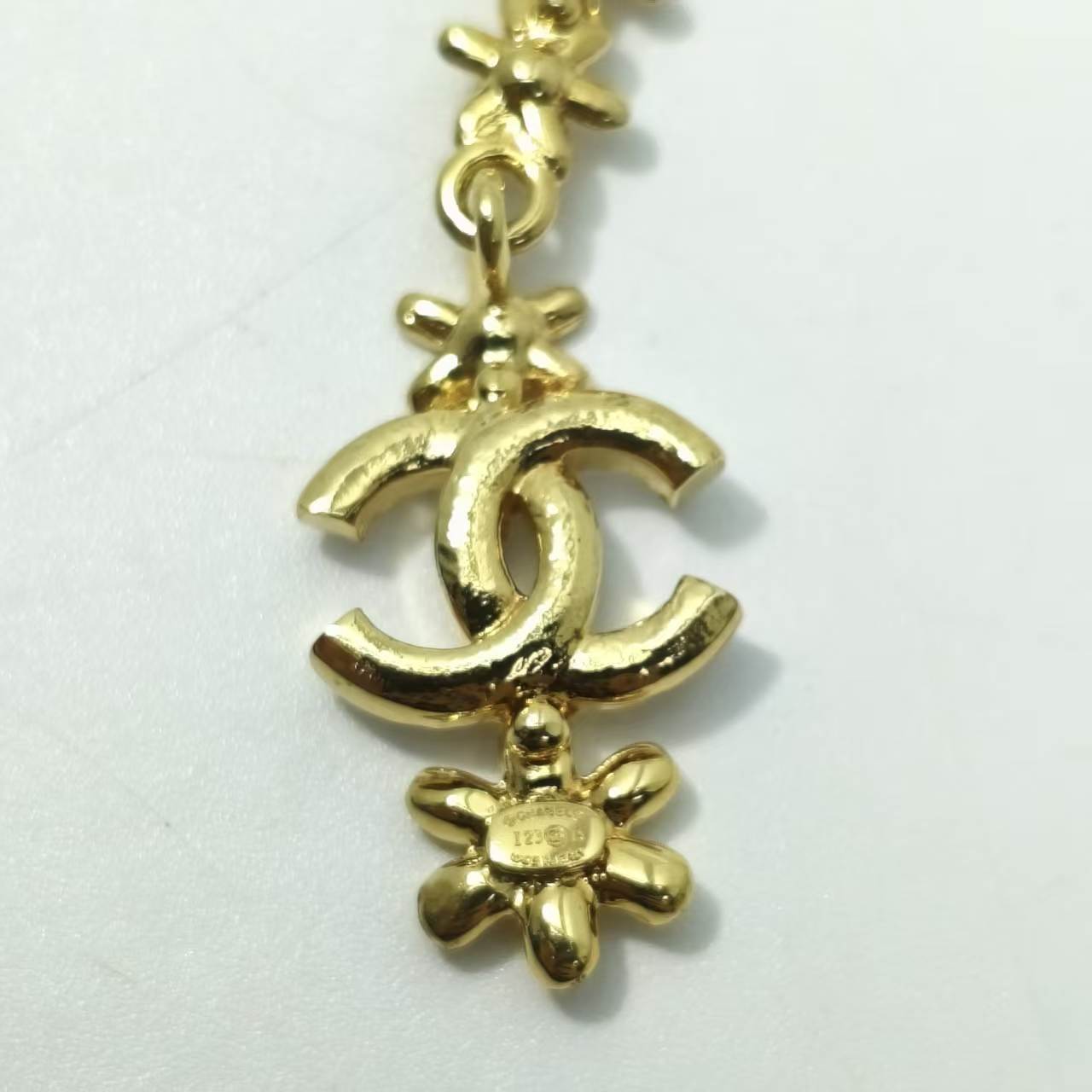【*Shipped from: China*】CHANEL Plated Earrings/Piercings — view 4