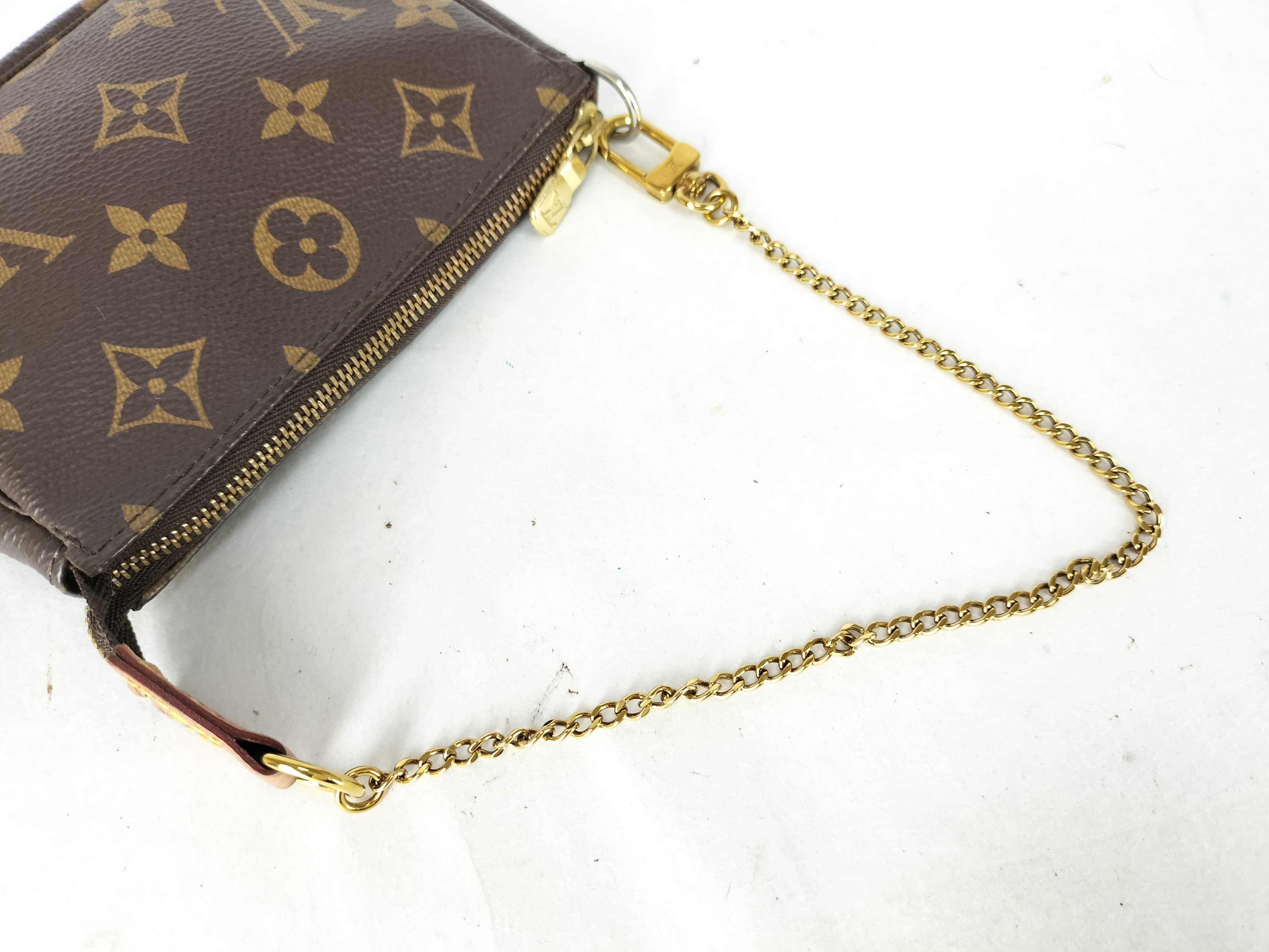 Monogram Louis Vuitton Monogram Pouch Bag Pouch — view 3