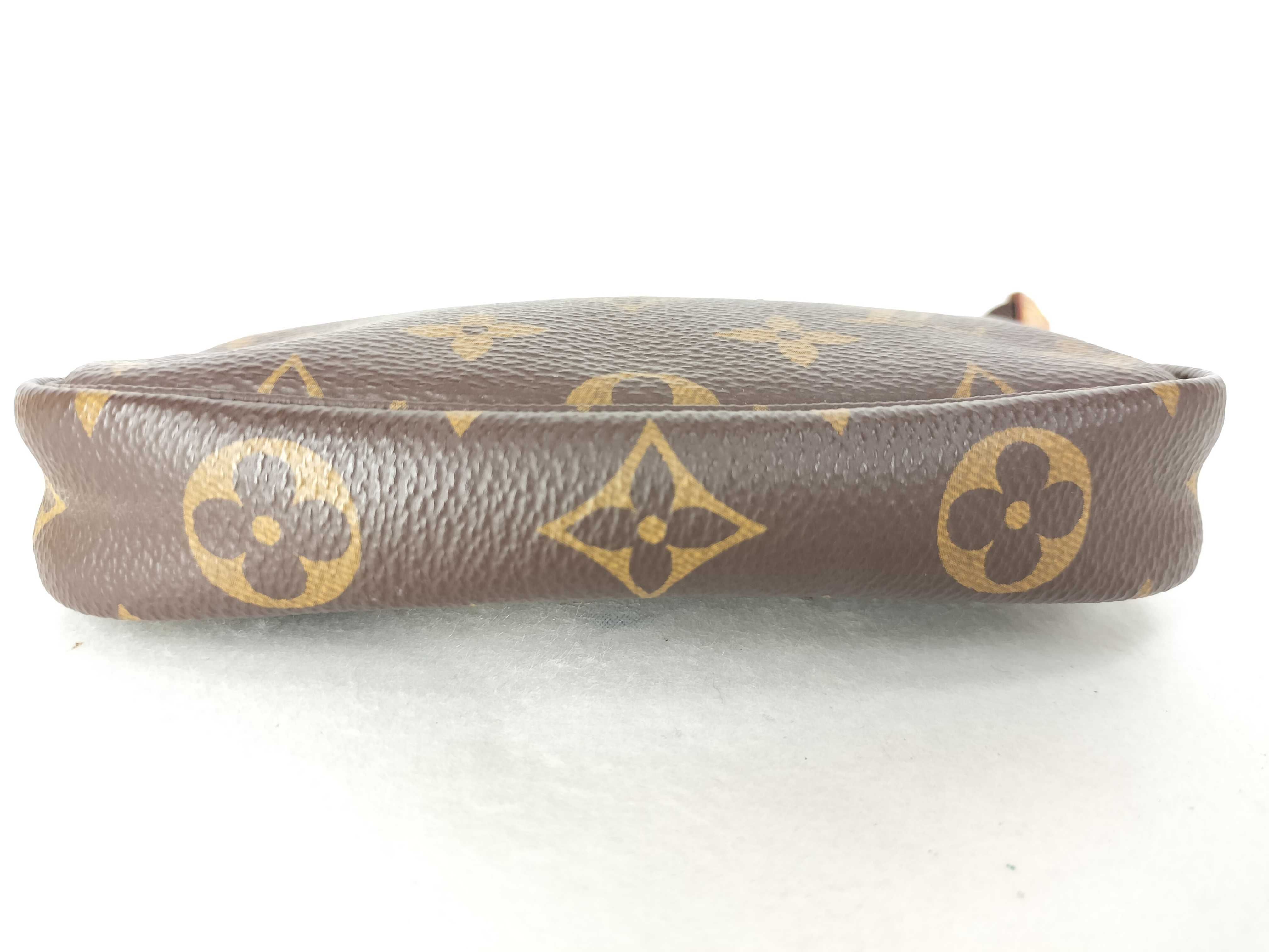 Monogram Louis Vuitton Monogram Pouch Bag Pouch — view 8