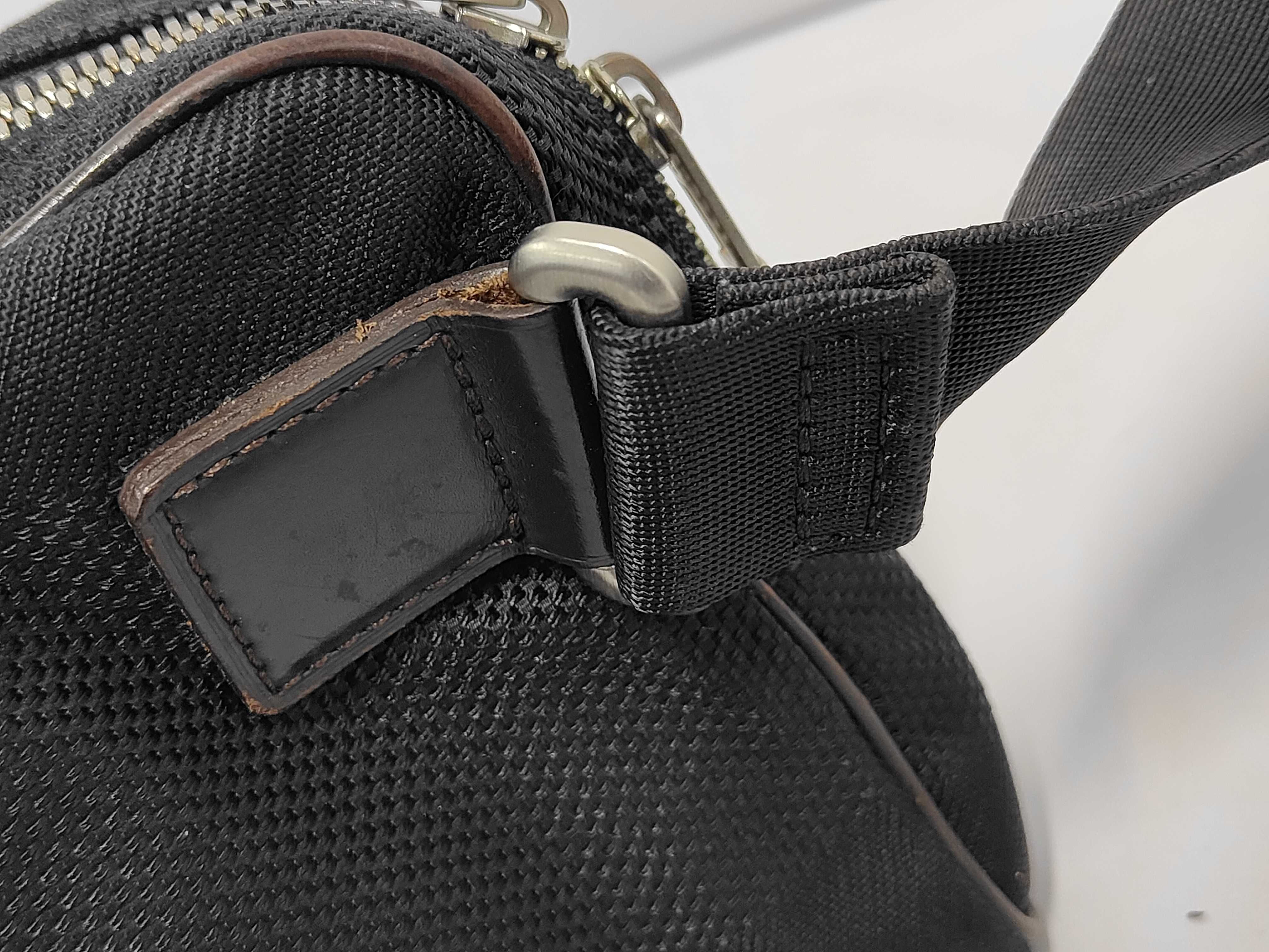 Damier Geant Body Bag — view 7