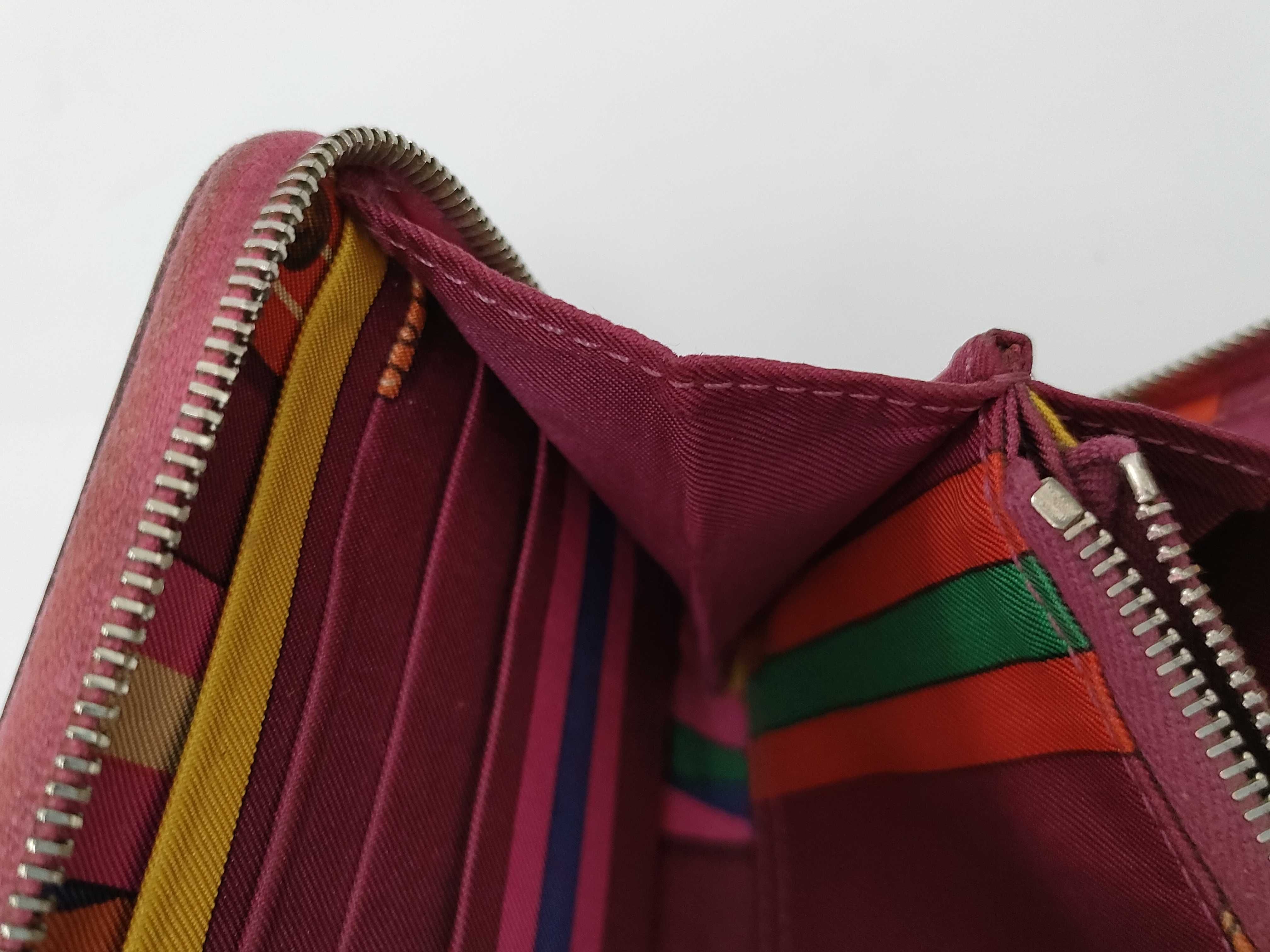 Wallet — view 11