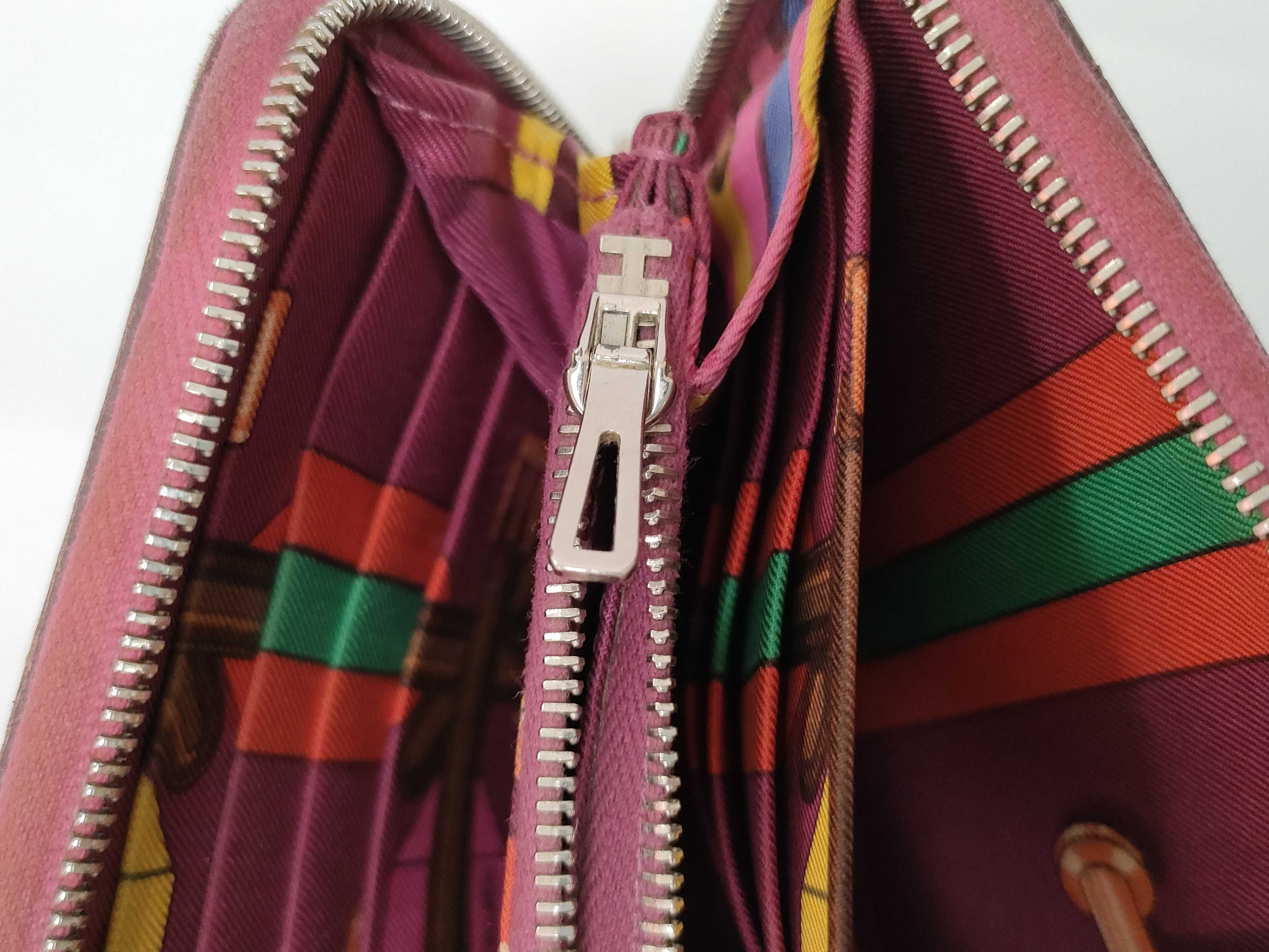 Wallet — view 14