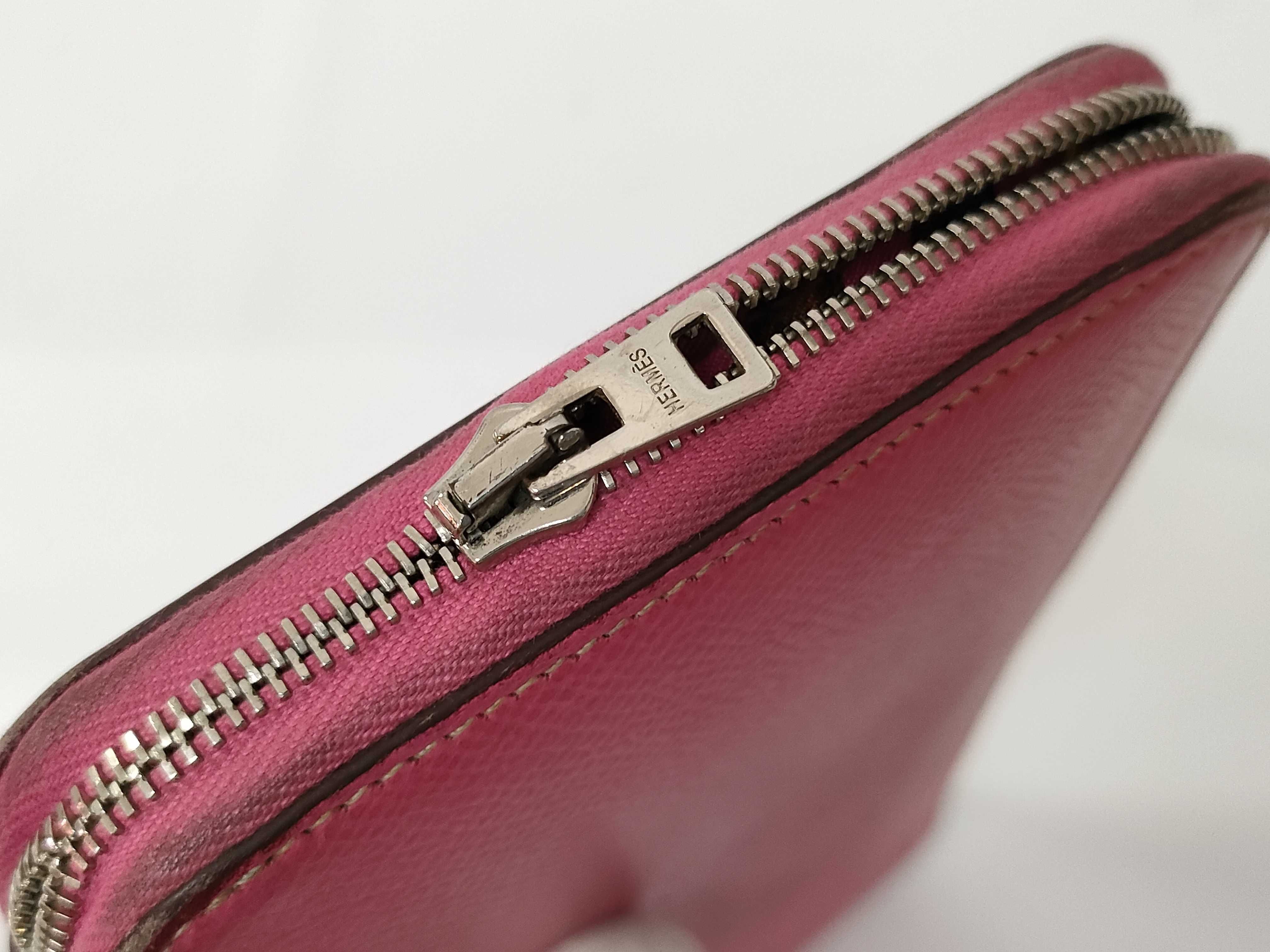 Wallet — view 4