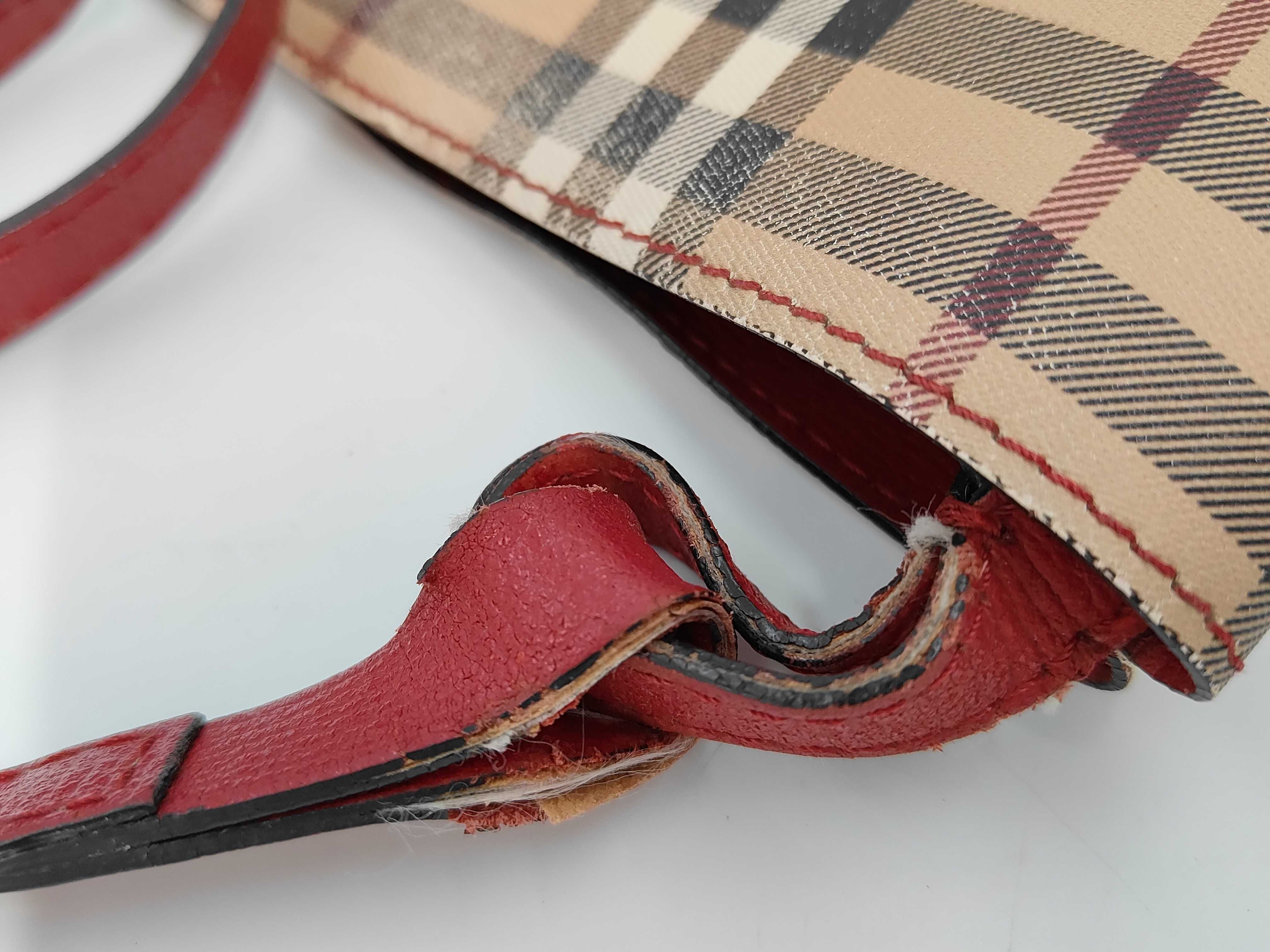 Nova Check Pattern Drawstring Shoulder Bag — view 4