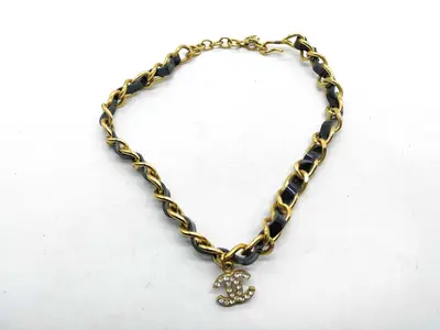 Coco Mark Rhinestone Choker Necklace 96P