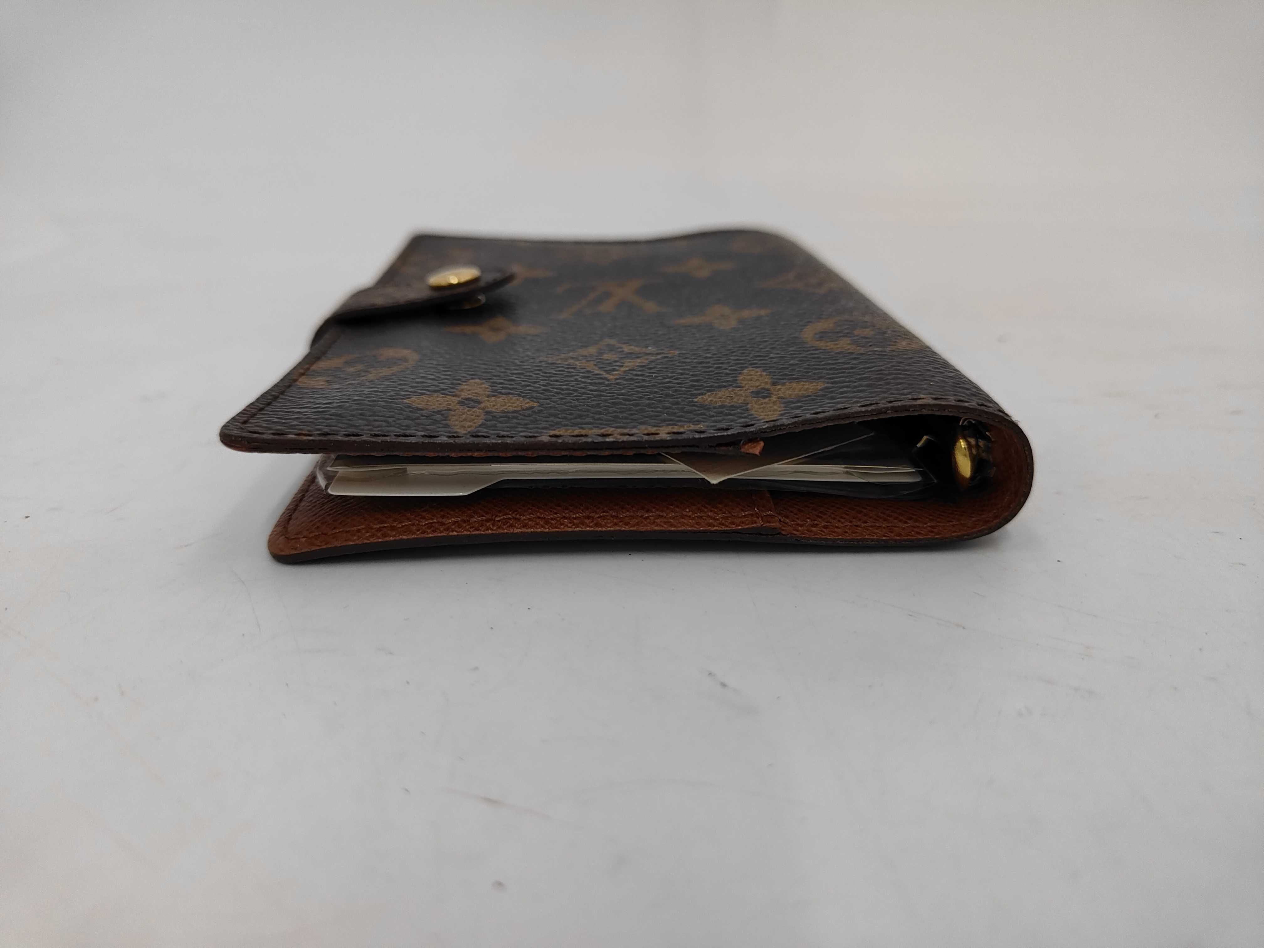 Vuitton notebooks, accessories, and other accessories — view 5