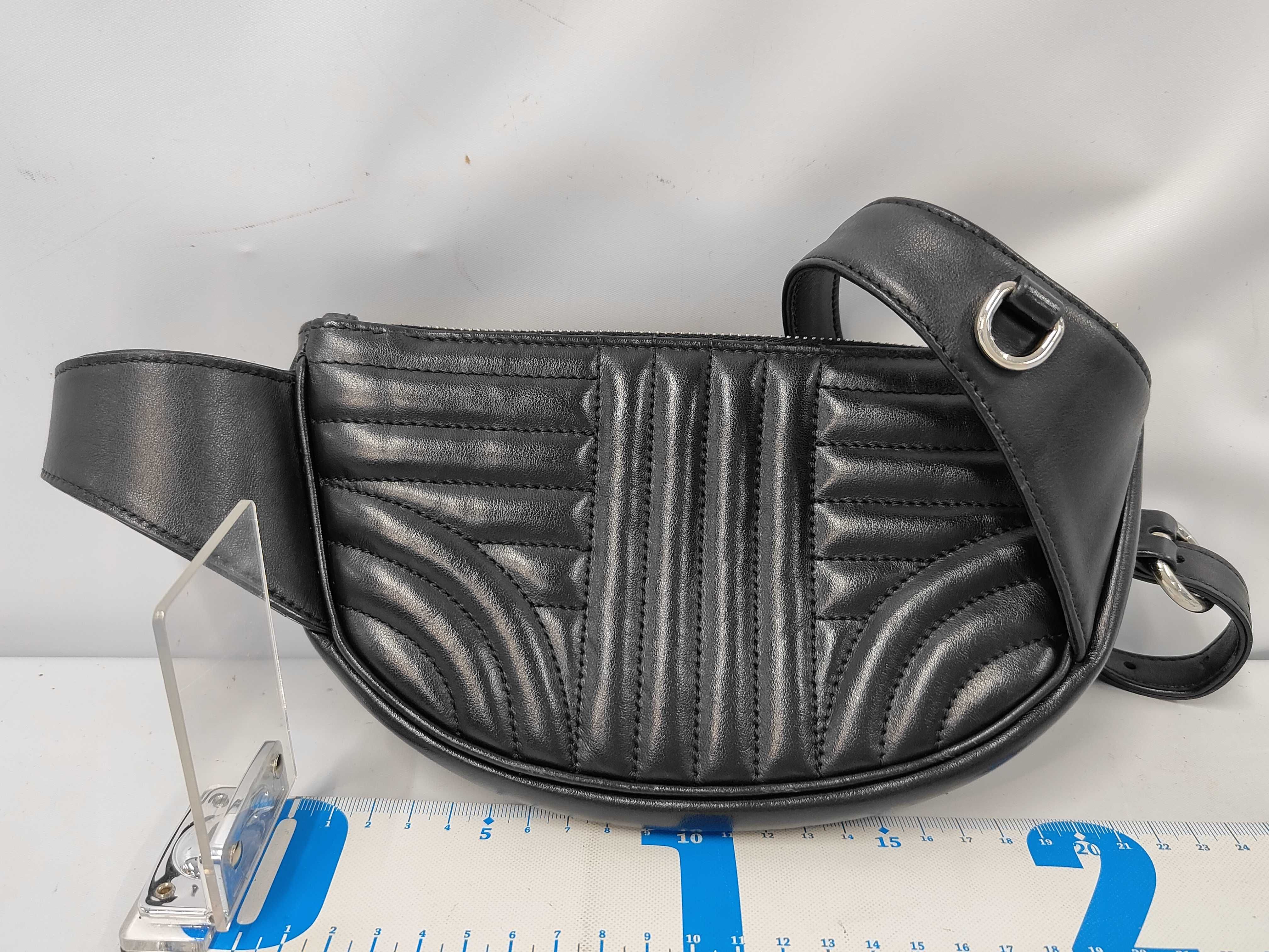 Leather Body Bag Black Shoulder Bag — view 2