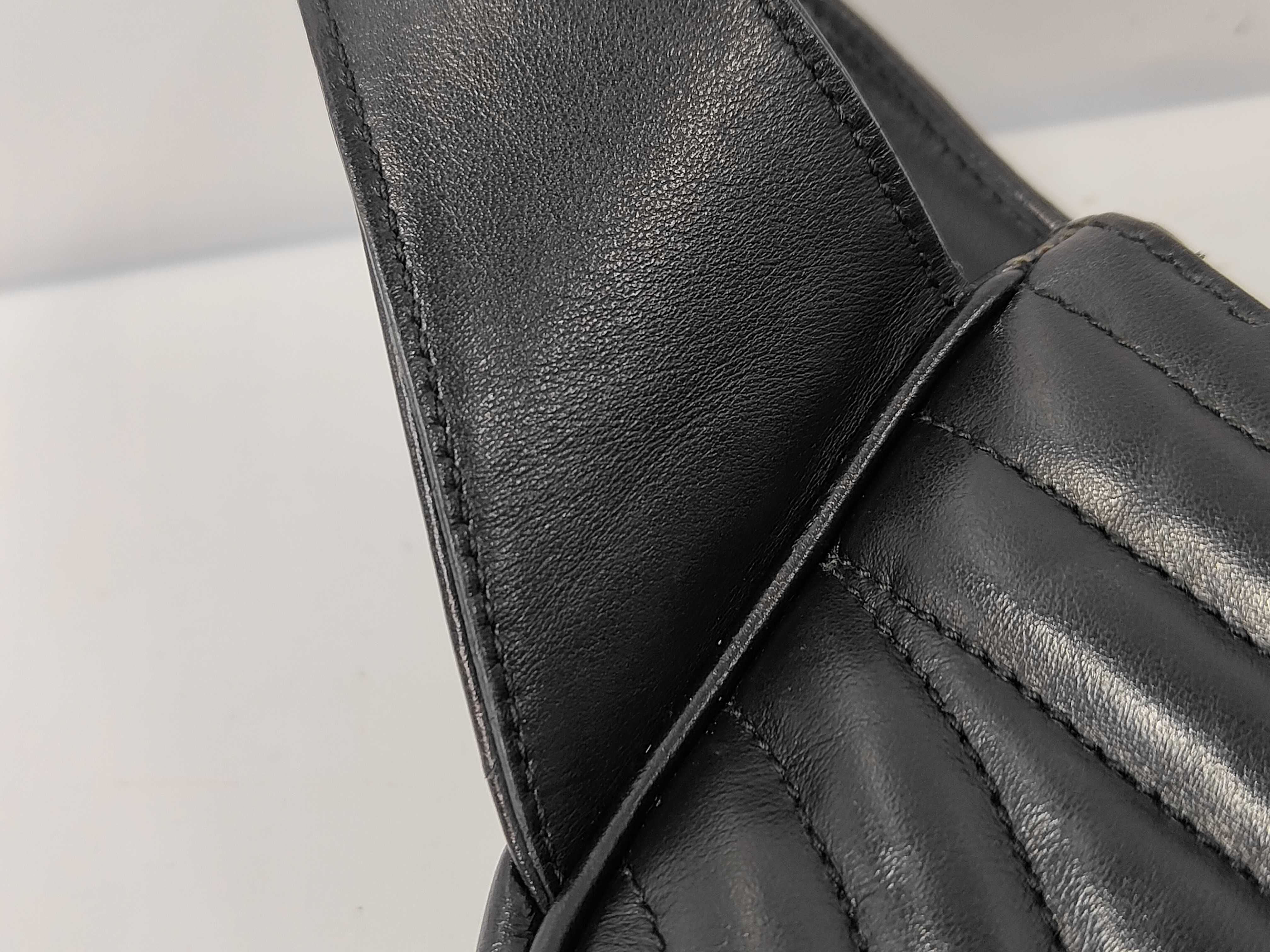 Leather Body Bag Black Shoulder Bag — view 5