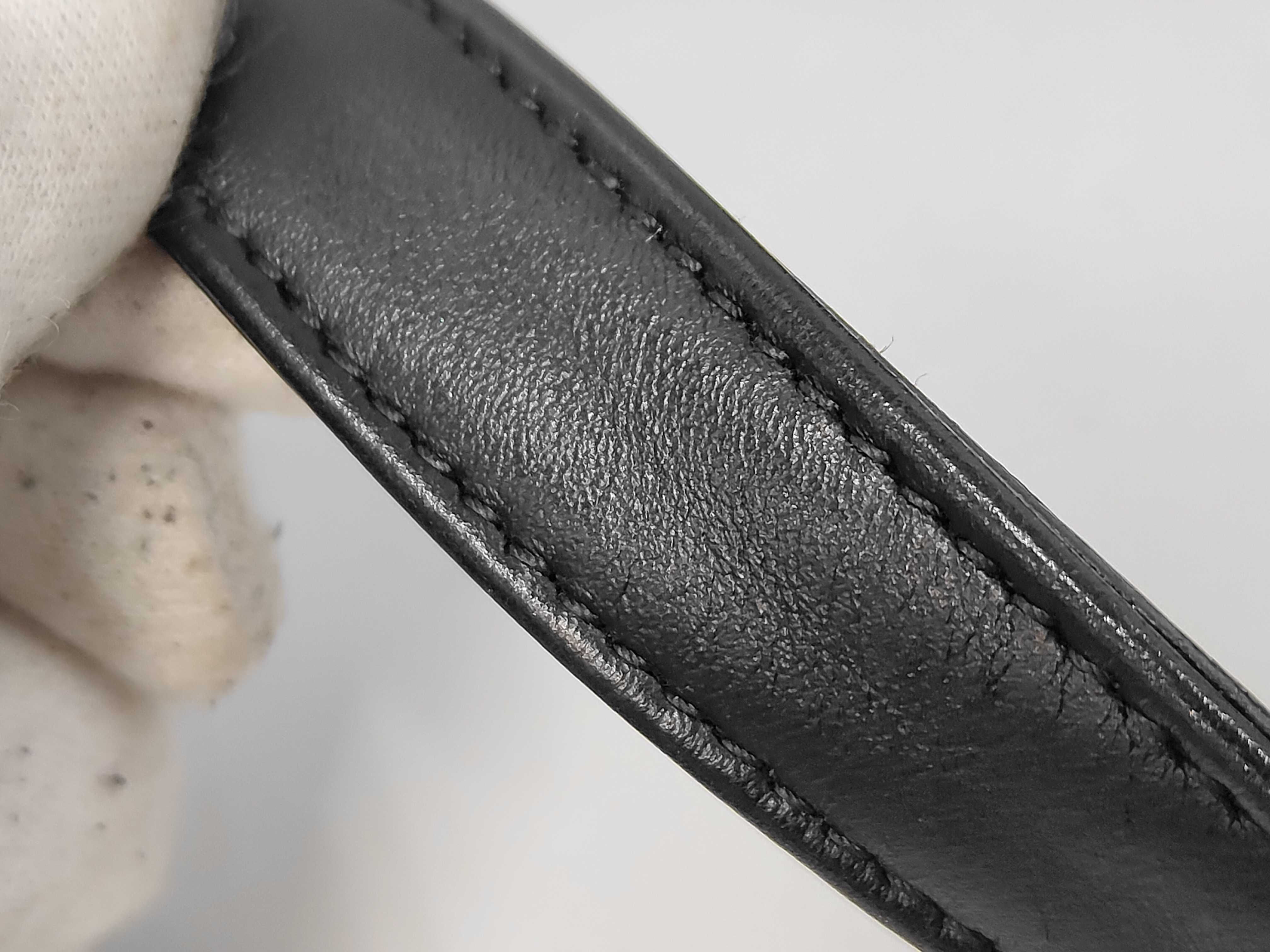 Leather Body Bag Black Shoulder Bag — view 7