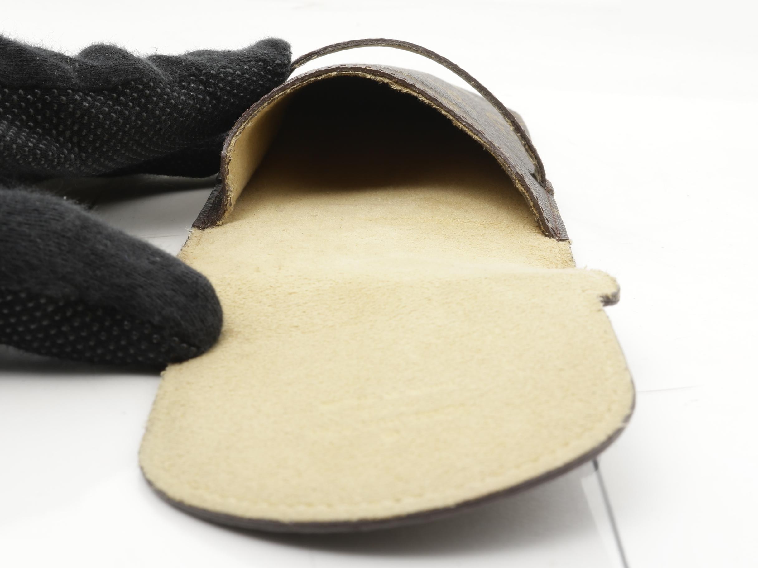 Monogram Case — view 4