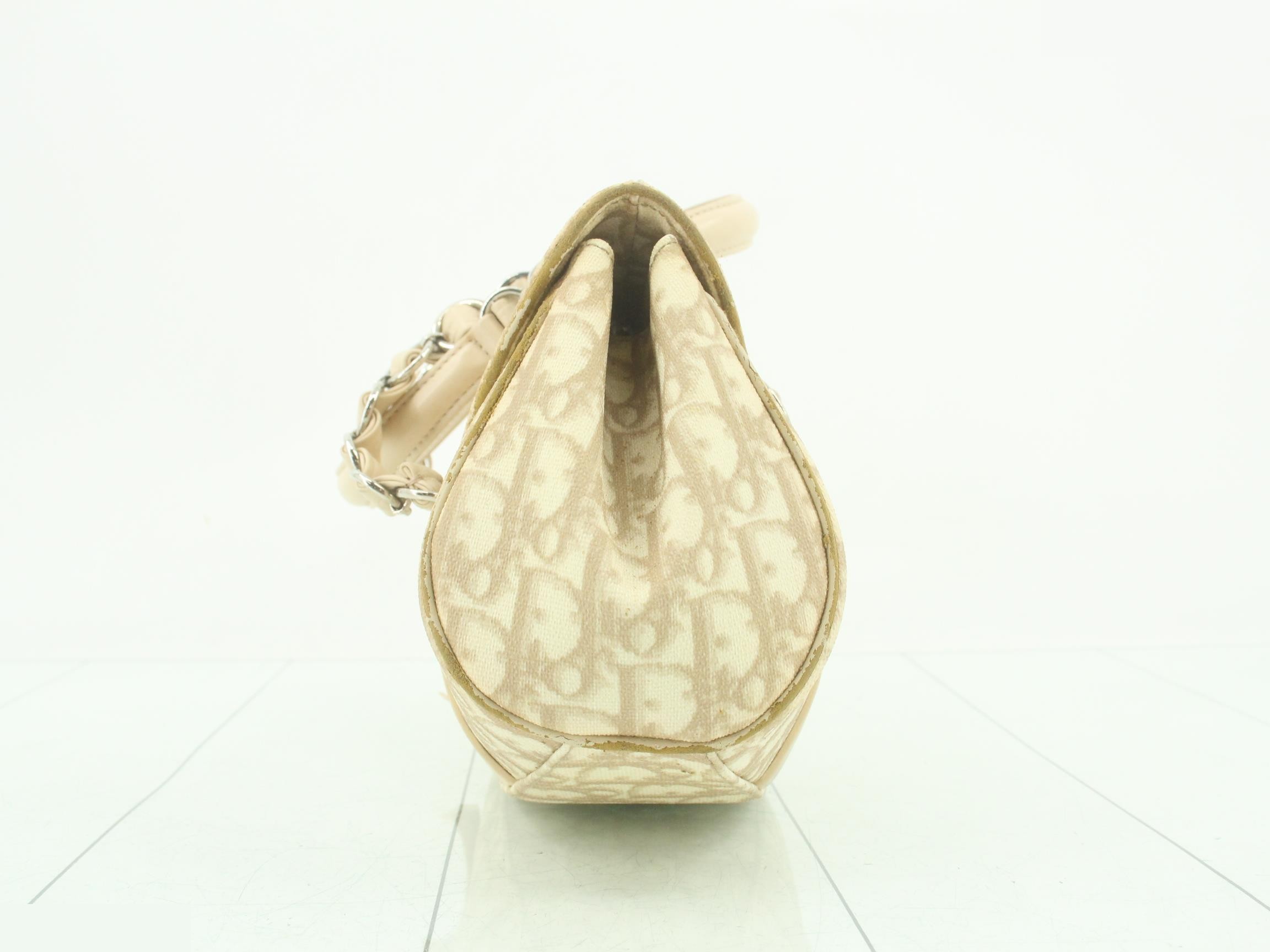 Trotter Chain Handbag — view 3