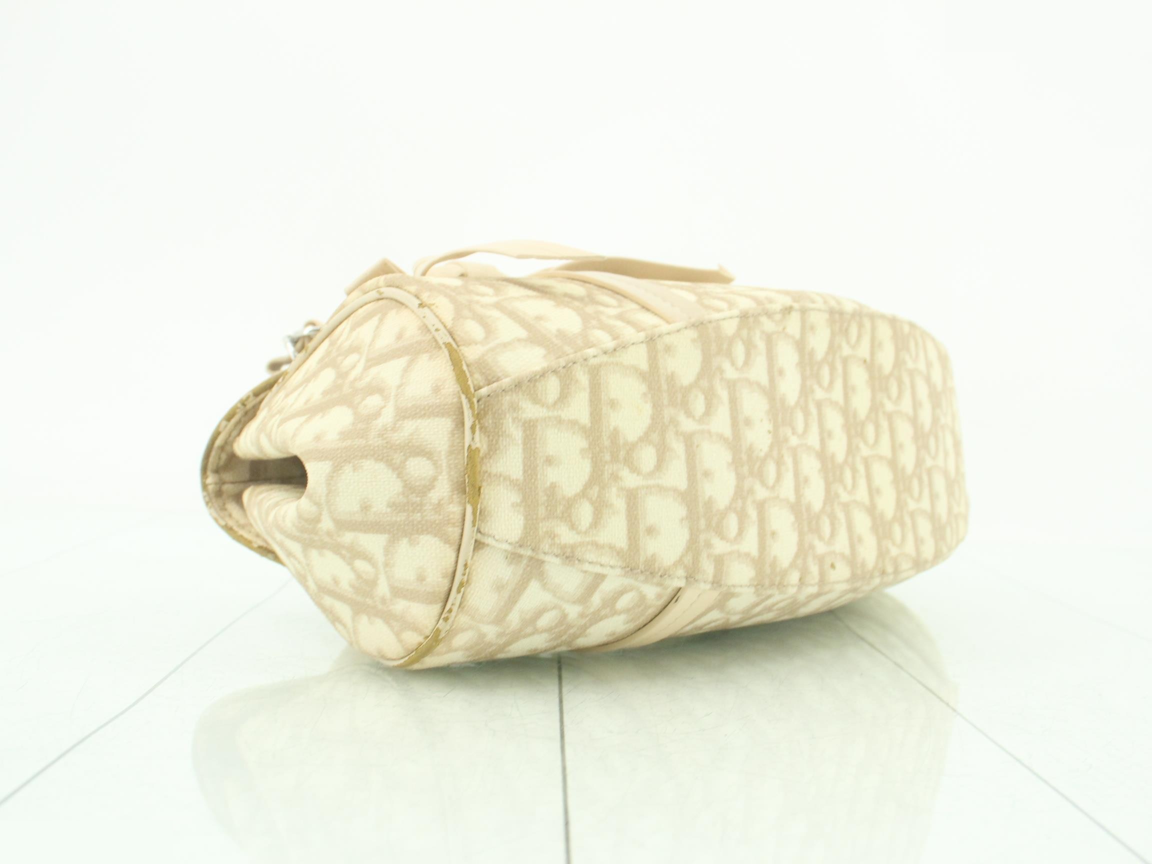 Trotter Chain Handbag — view 5