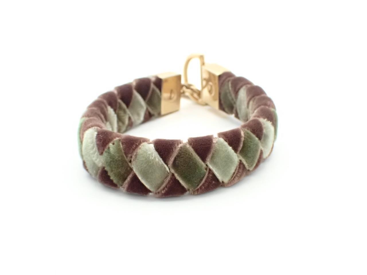 Bangle scarf holder, wrist circumference approximately 20cm — view 2