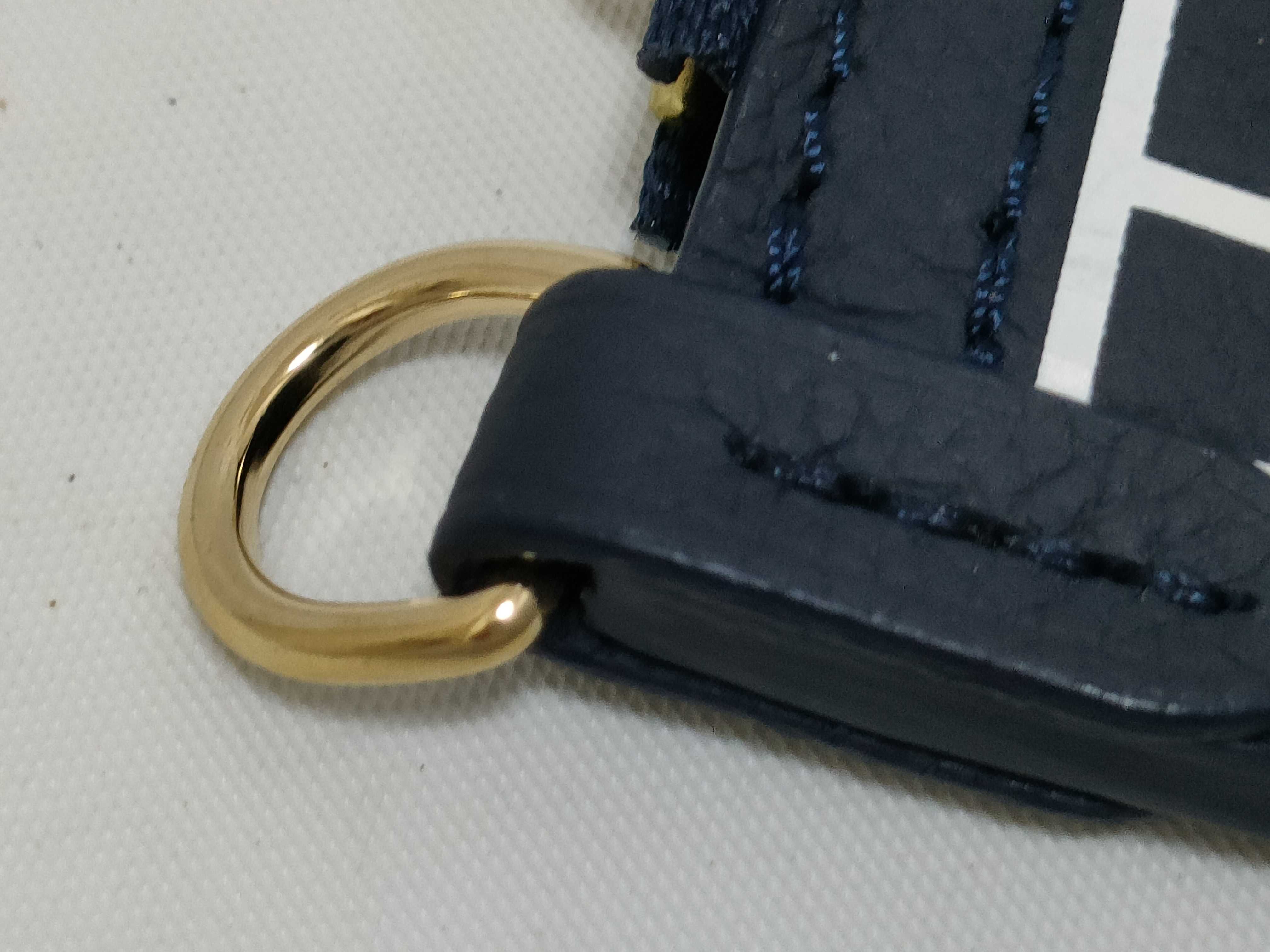 Neverfull MM Pouch — view 3