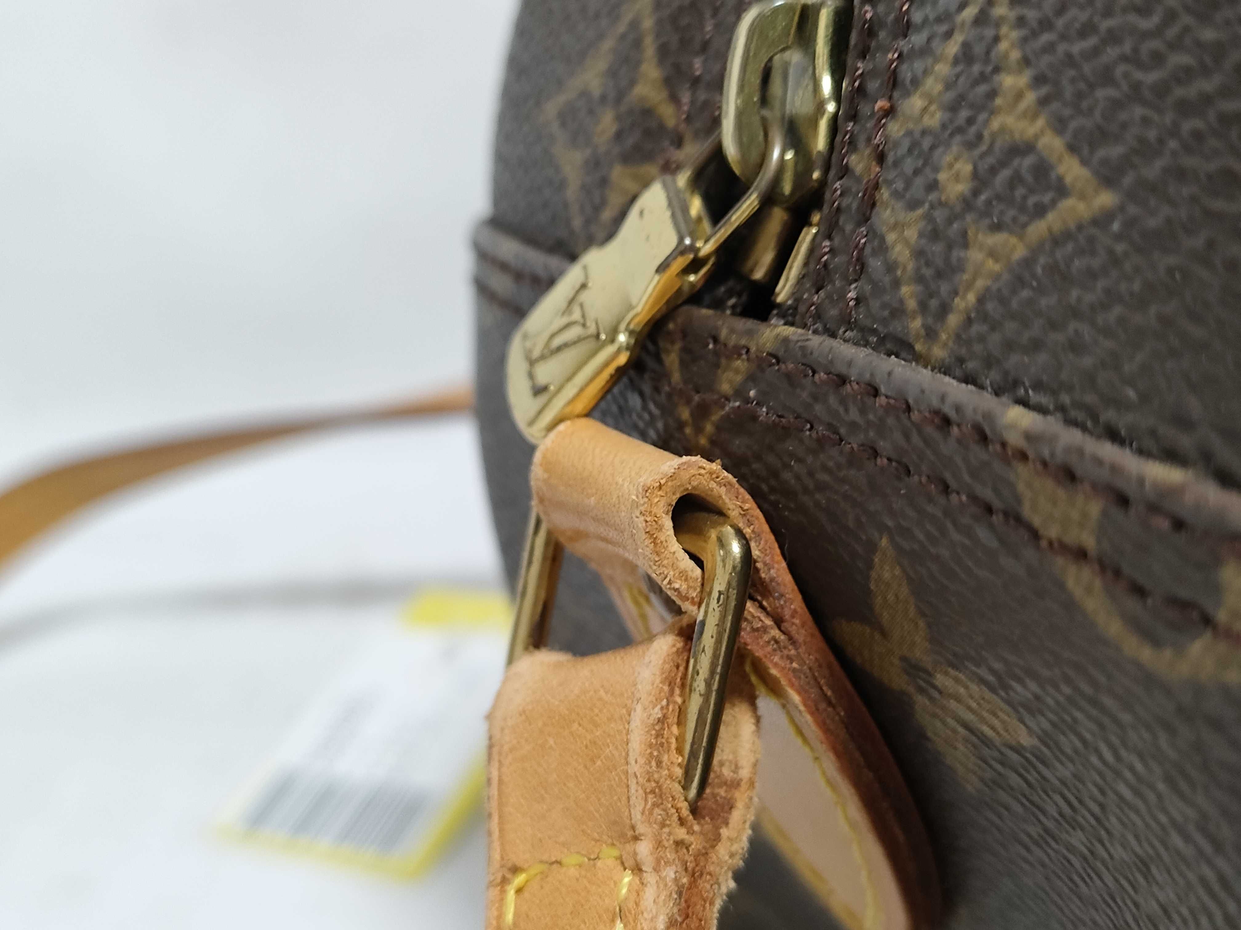Monogram M51221 Blois Shoulder Bag (Moderately deteriorated) — view 5