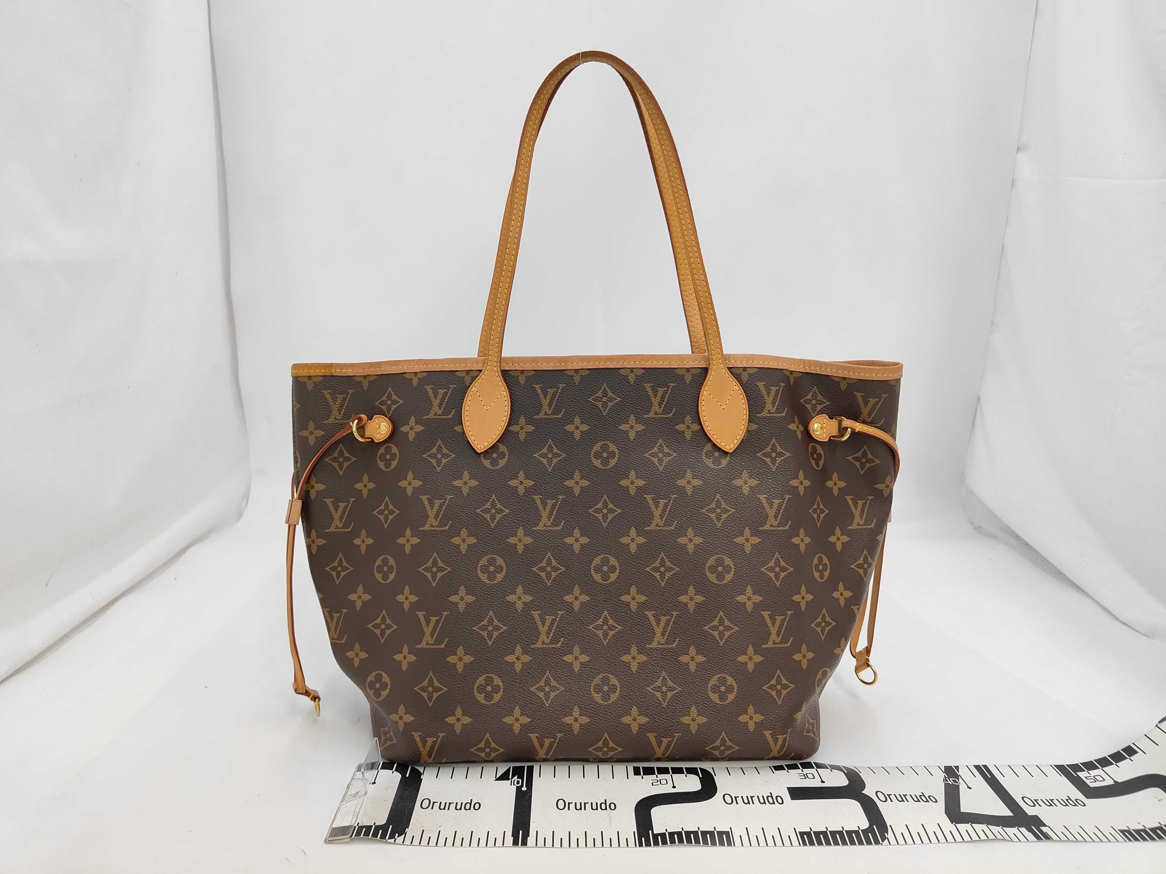 Monogram Louis Vuitton Neverfull MM Monogram Rose M41388 Tote Bag — view 2