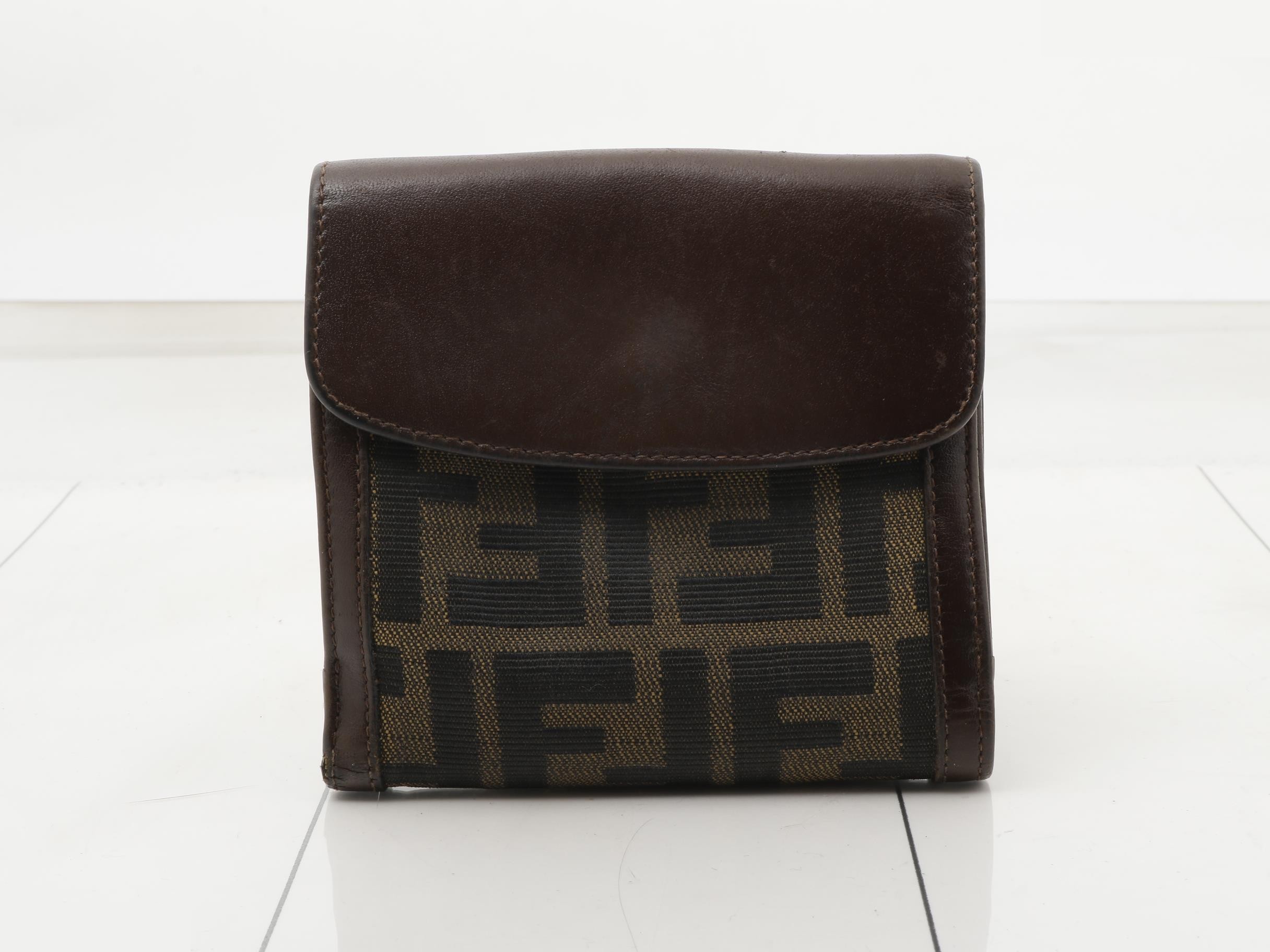 Zucca wallet