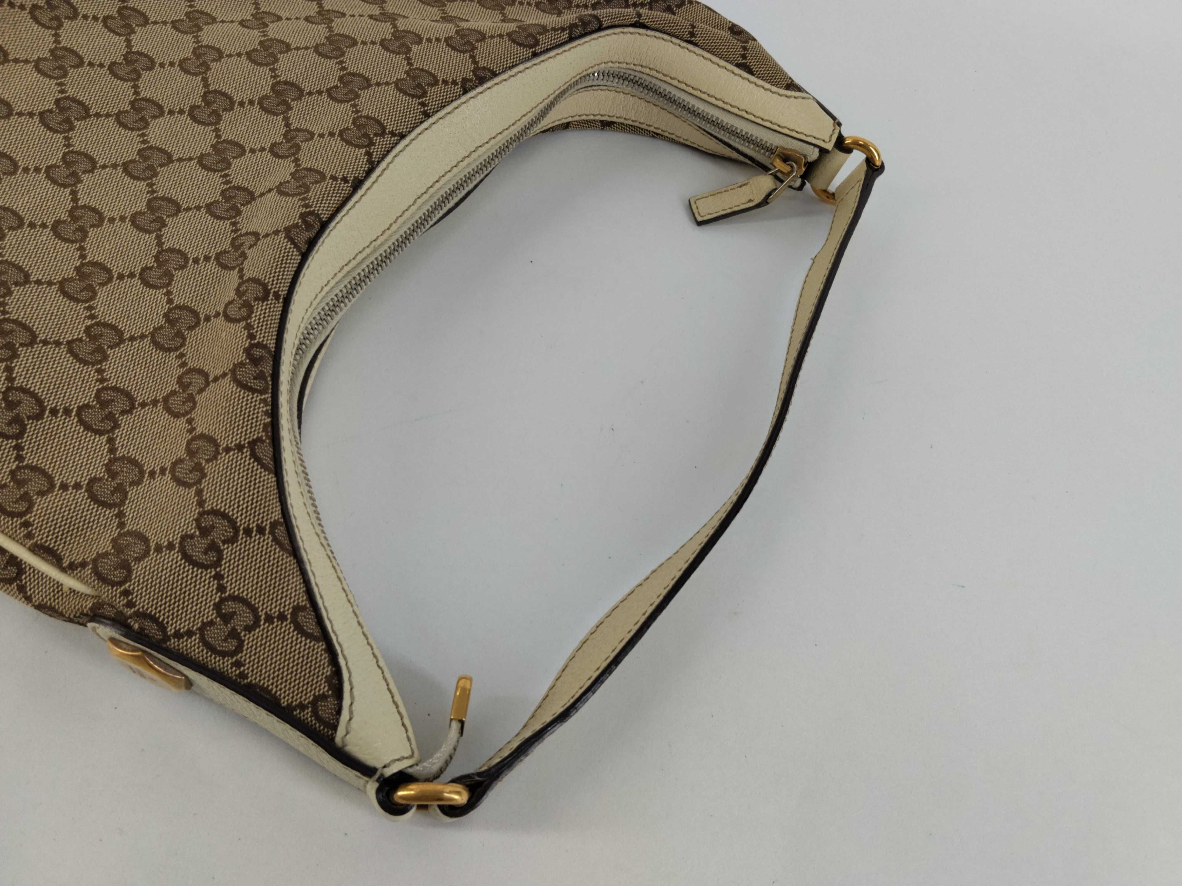 GG Canvas One-Shoulder Bag, Beige — view 3