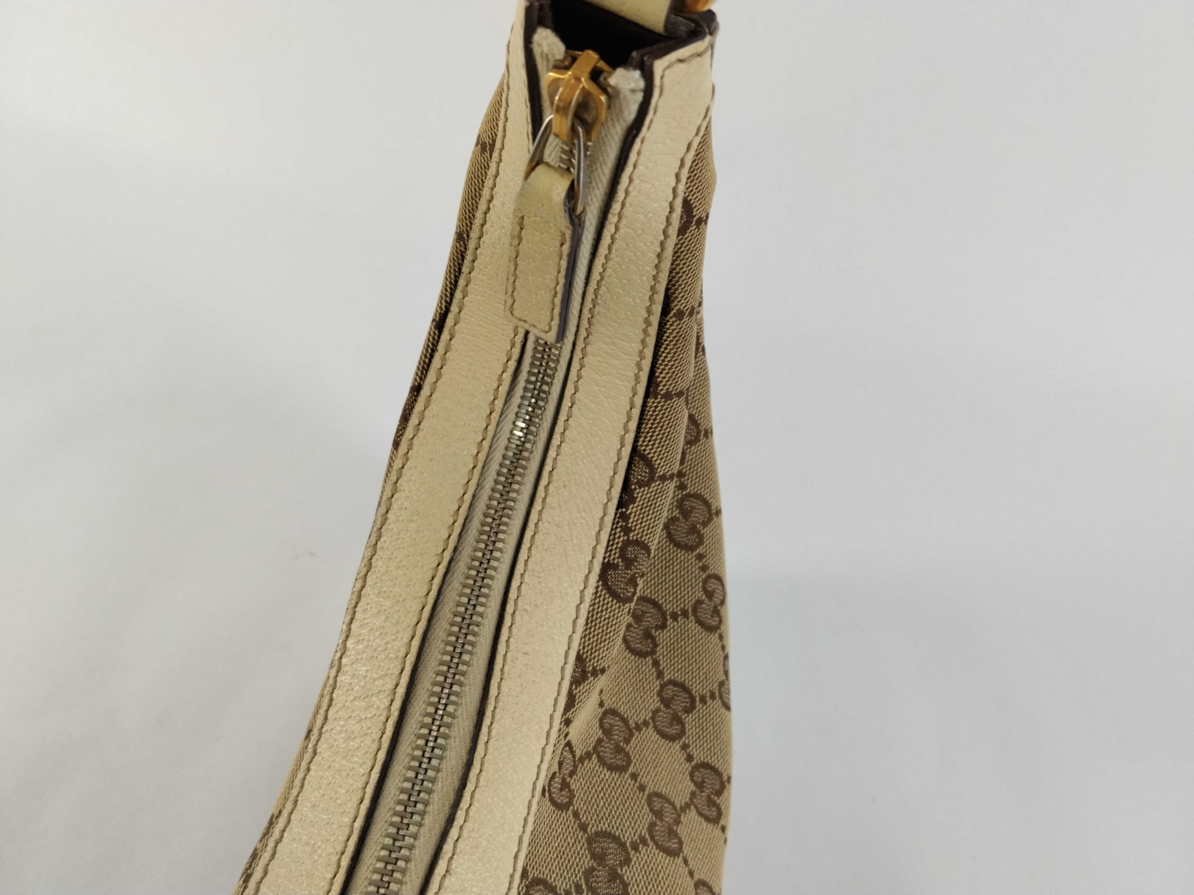 GG Canvas One-Shoulder Bag, Beige — view 8