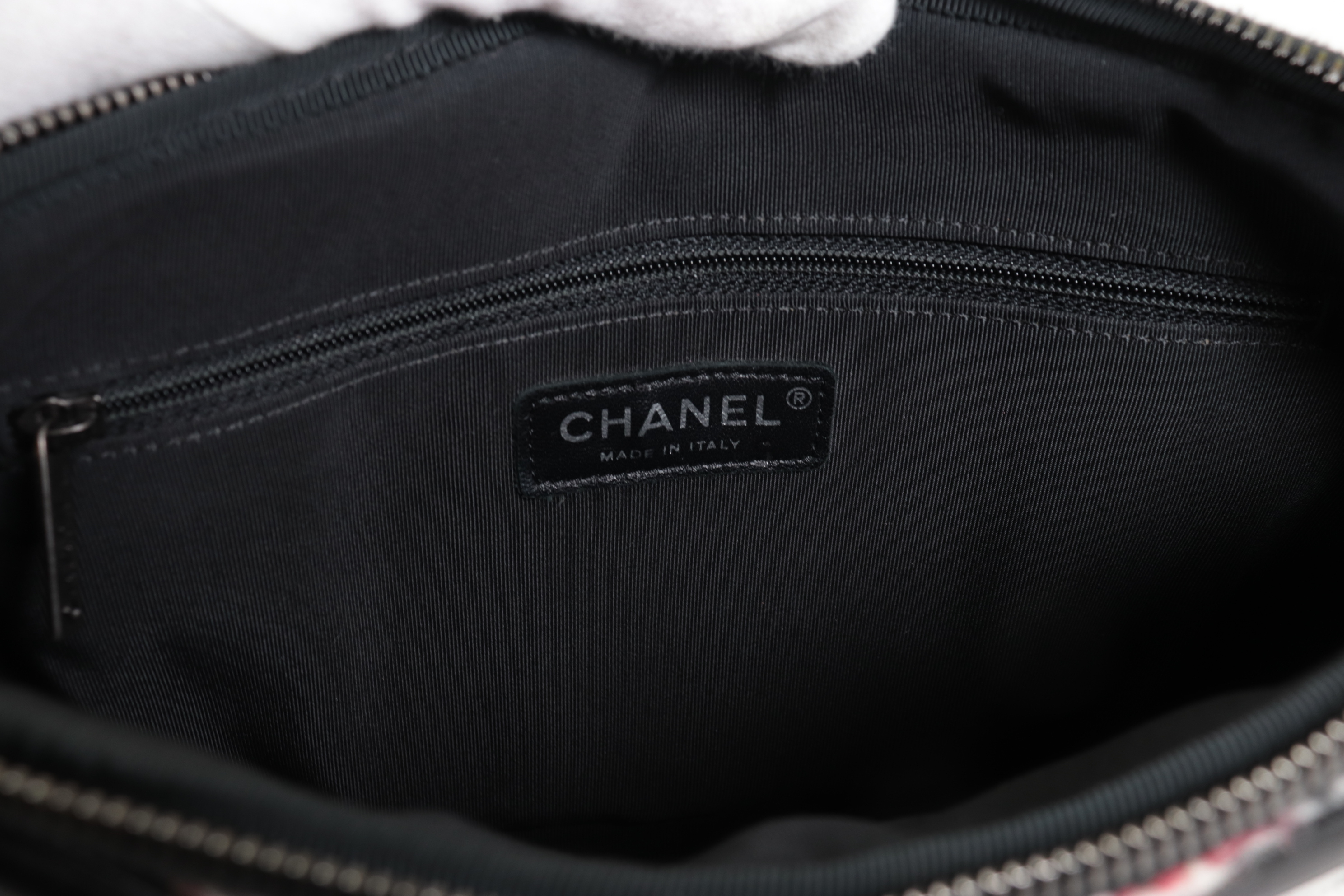 Girl Chanel Tweed Chain Shoulder Bag with Silver Hardware, Serial Number 23 — view 9