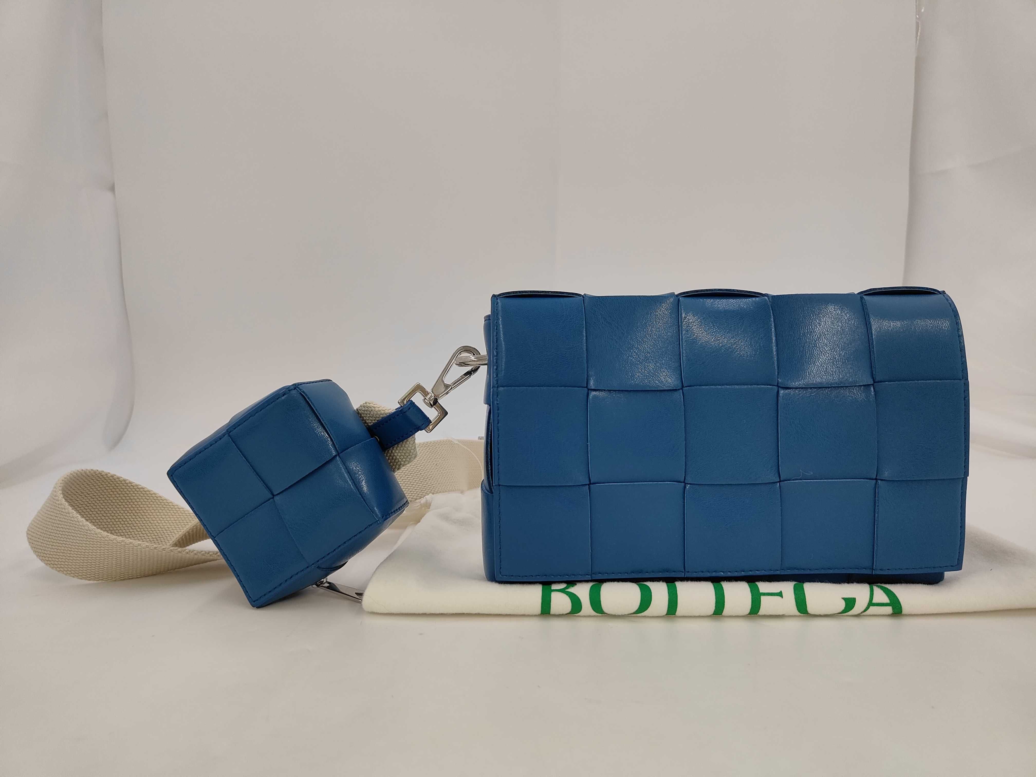Intrecciato Versatile Shoulder Bag